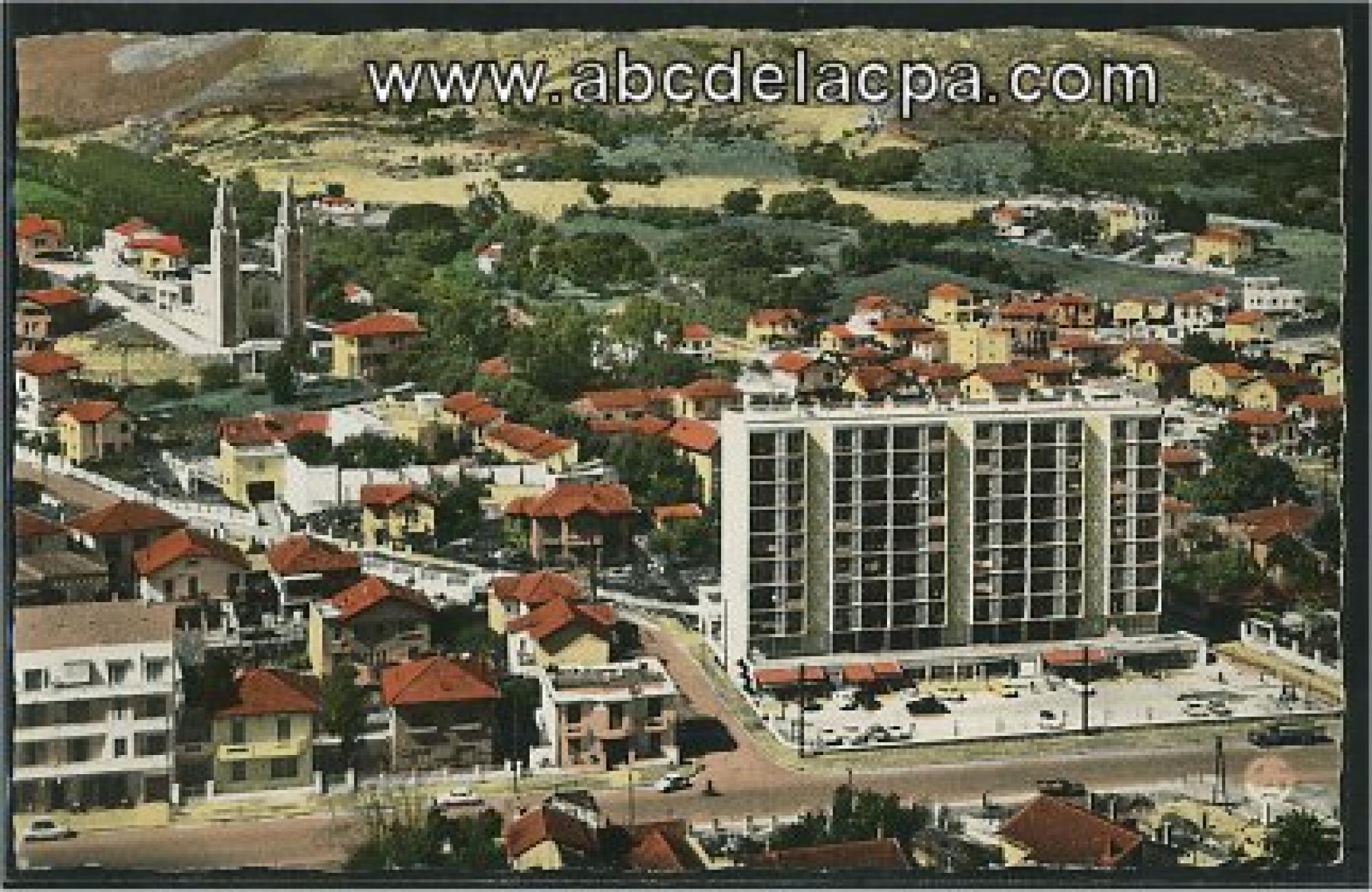 Bône - Rues  - immeuble mangin et avenue petrolacci