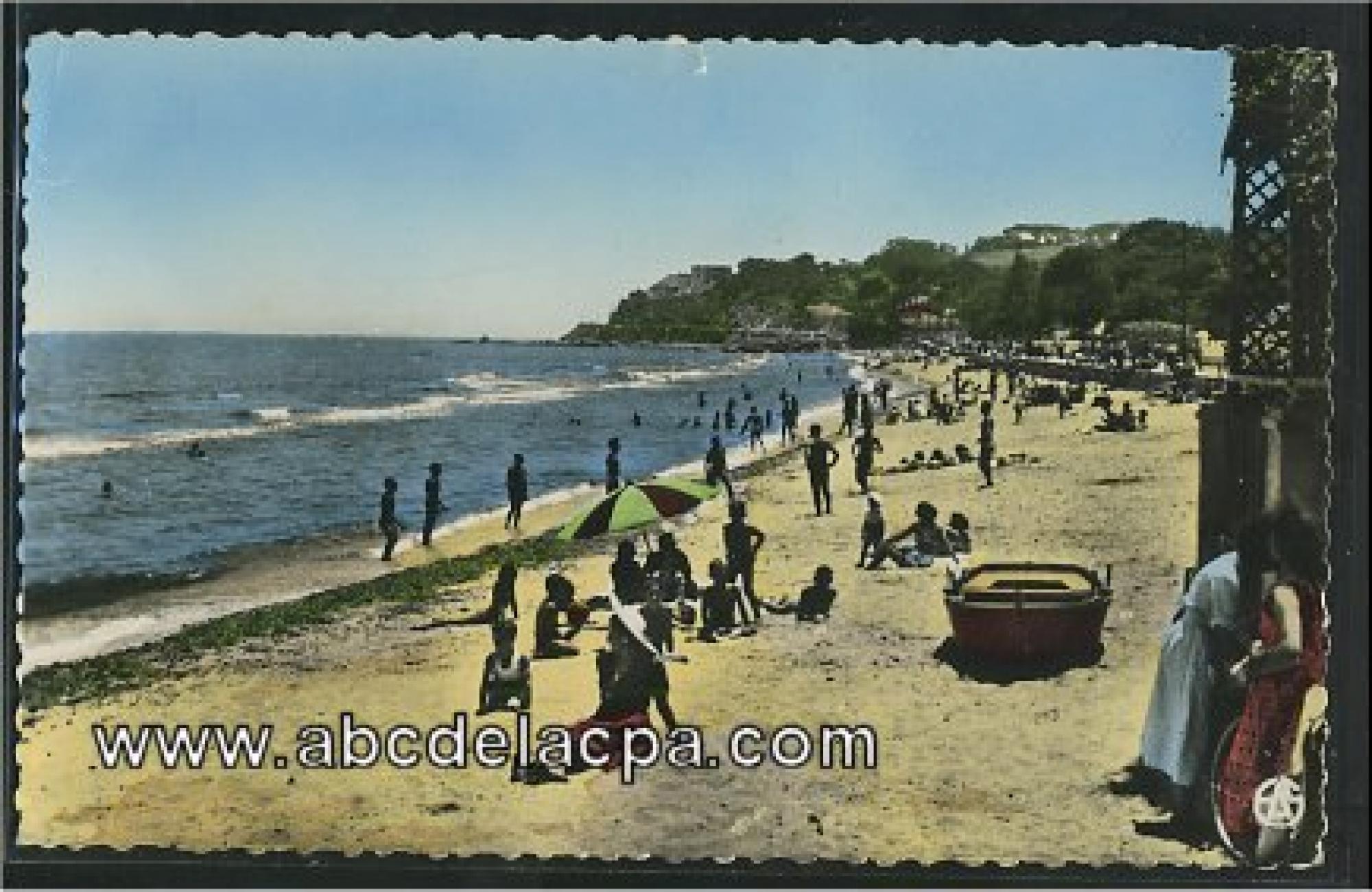 Bône - Les plages,      la corniche  - la plage saint cloud