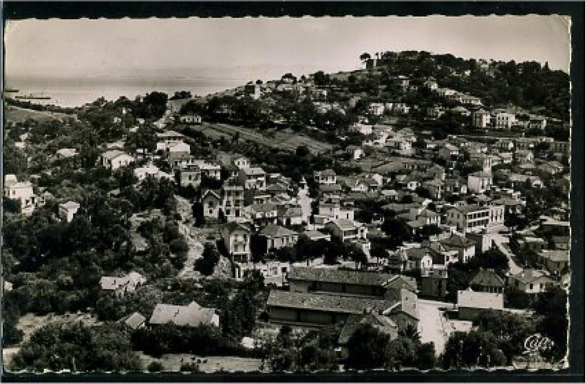 Bône -      Vues générales  - vue générale vers la casbah