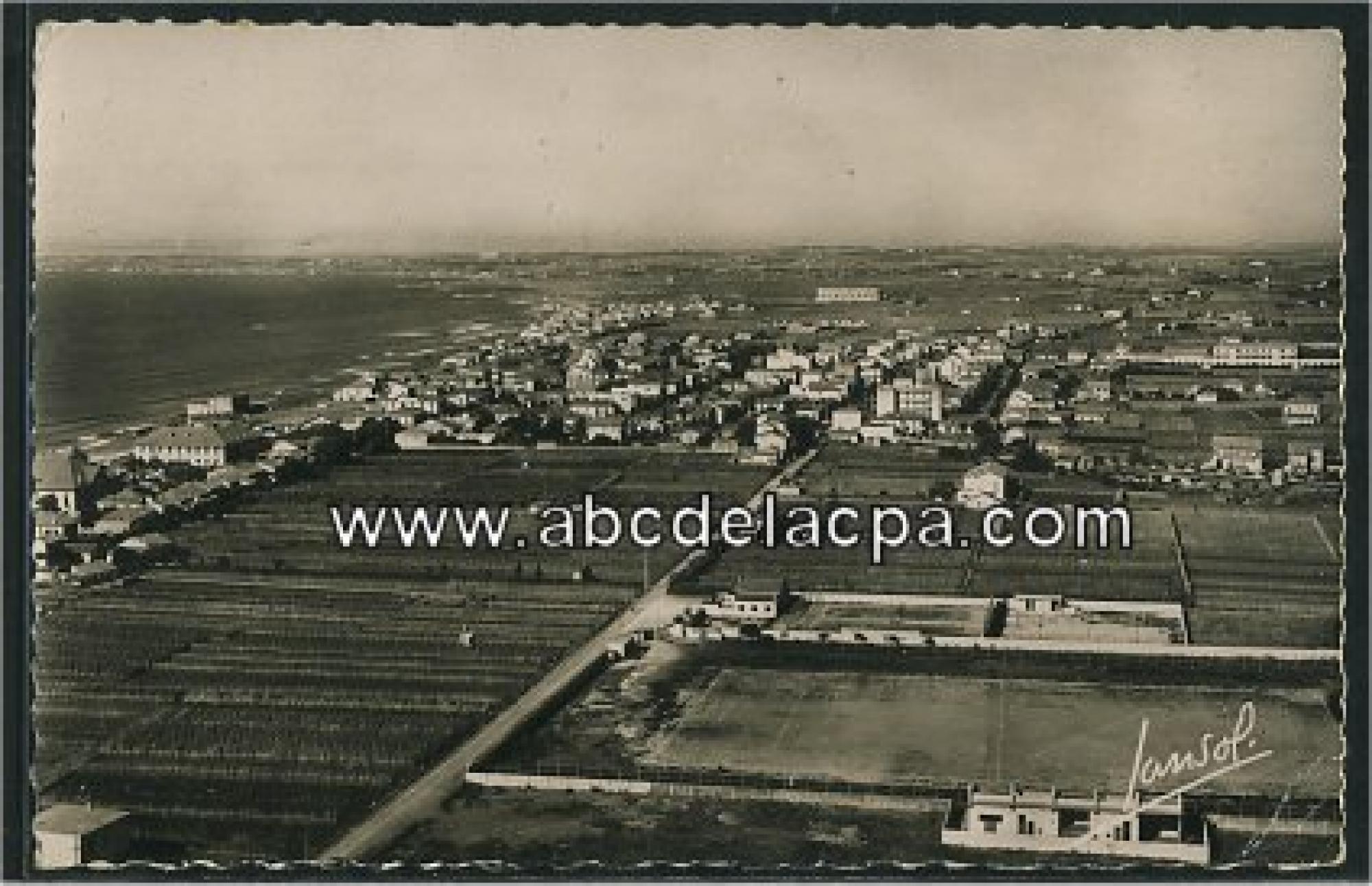 Bordj el Kiffan (Fort   de l'Eau)  - vue générale et le stade