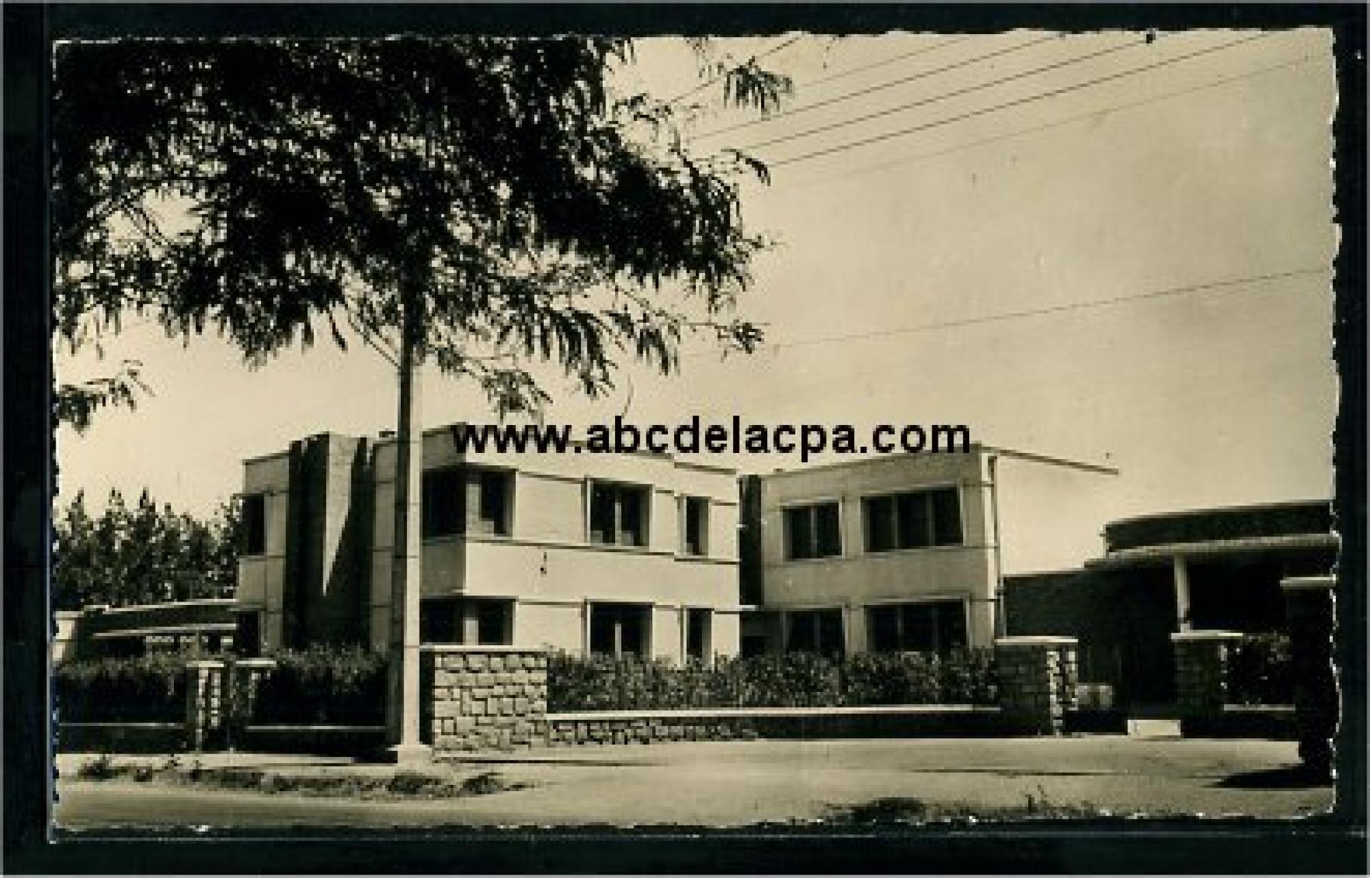 Bordj   Menaïel  - le nouveau groupe scolaire