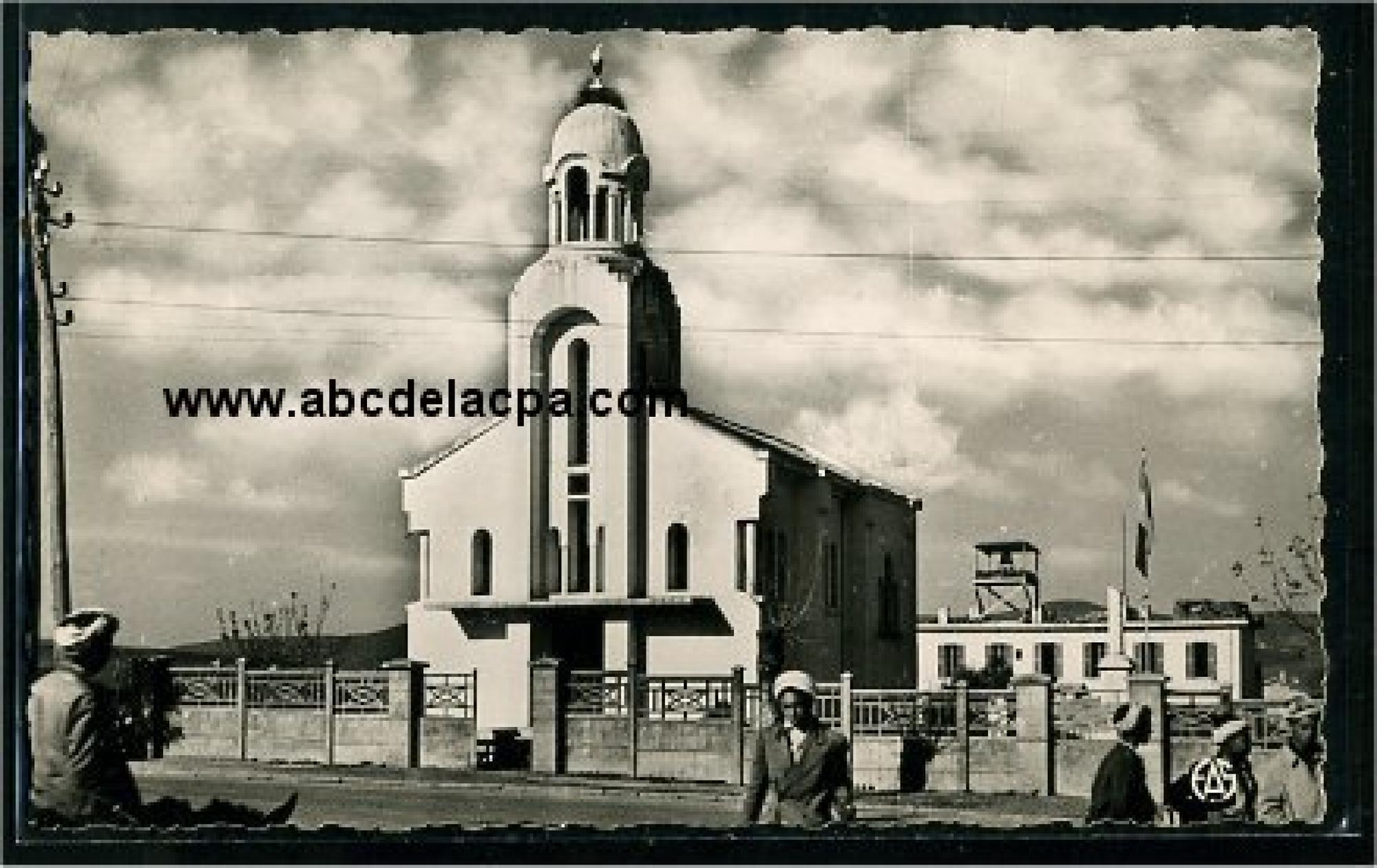 Bou Hadjar (Lamy)  - eglise, monument aux morts et école