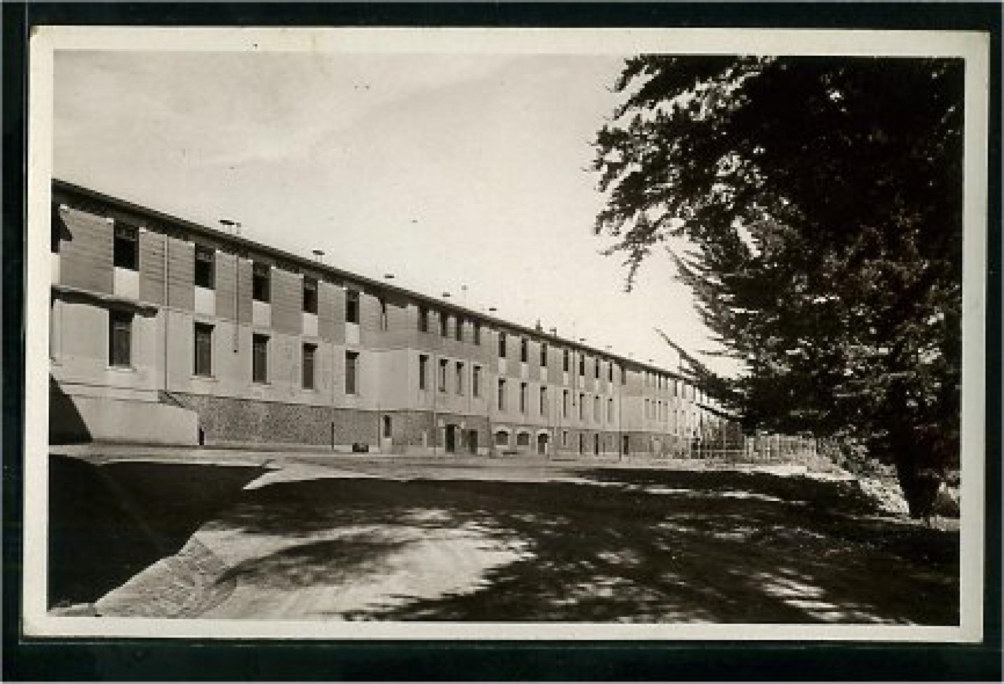 Bouzaréah  - ecole normale - façade est