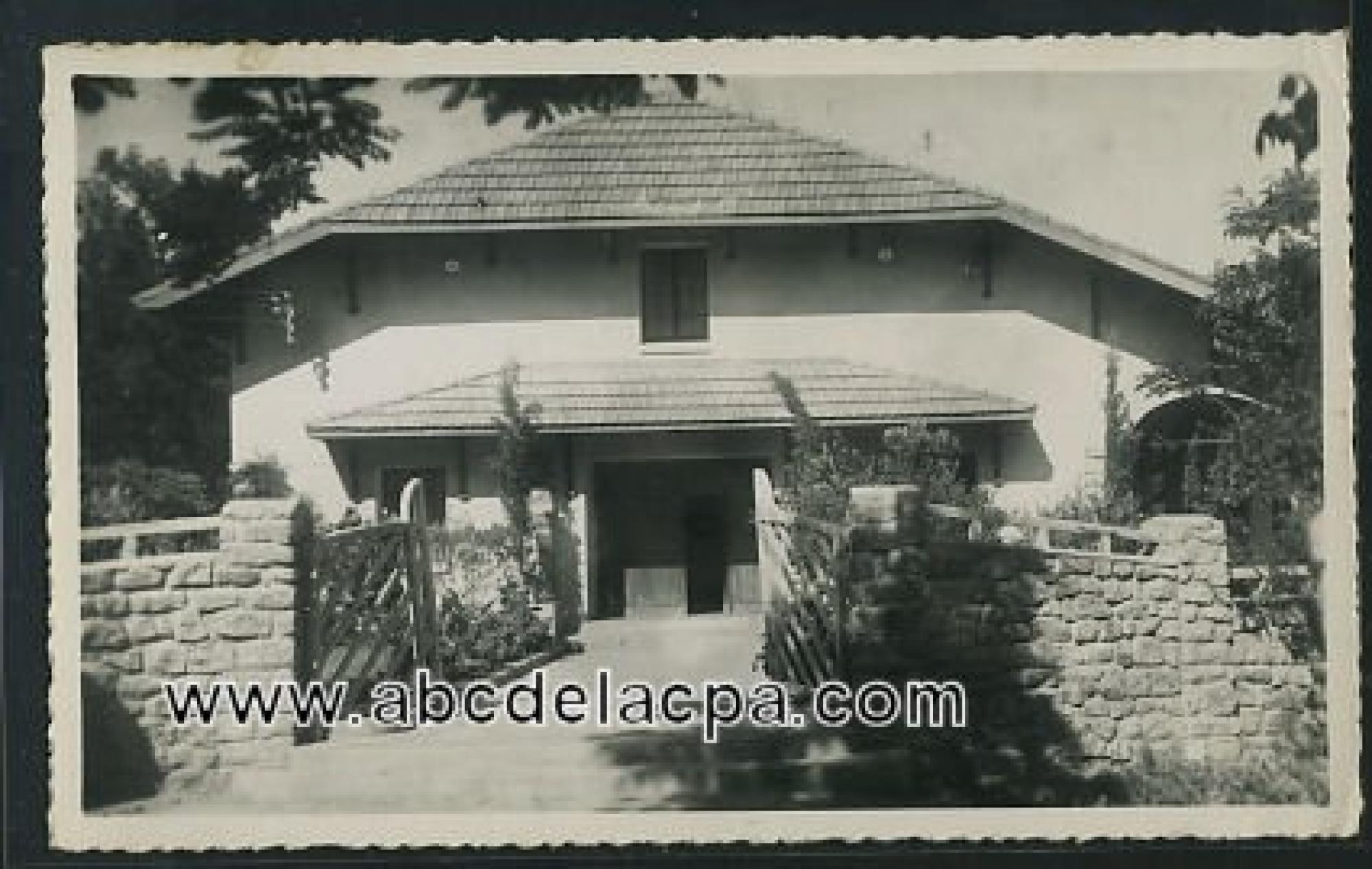 Cherchell  - l'entrée du foyer militaire
