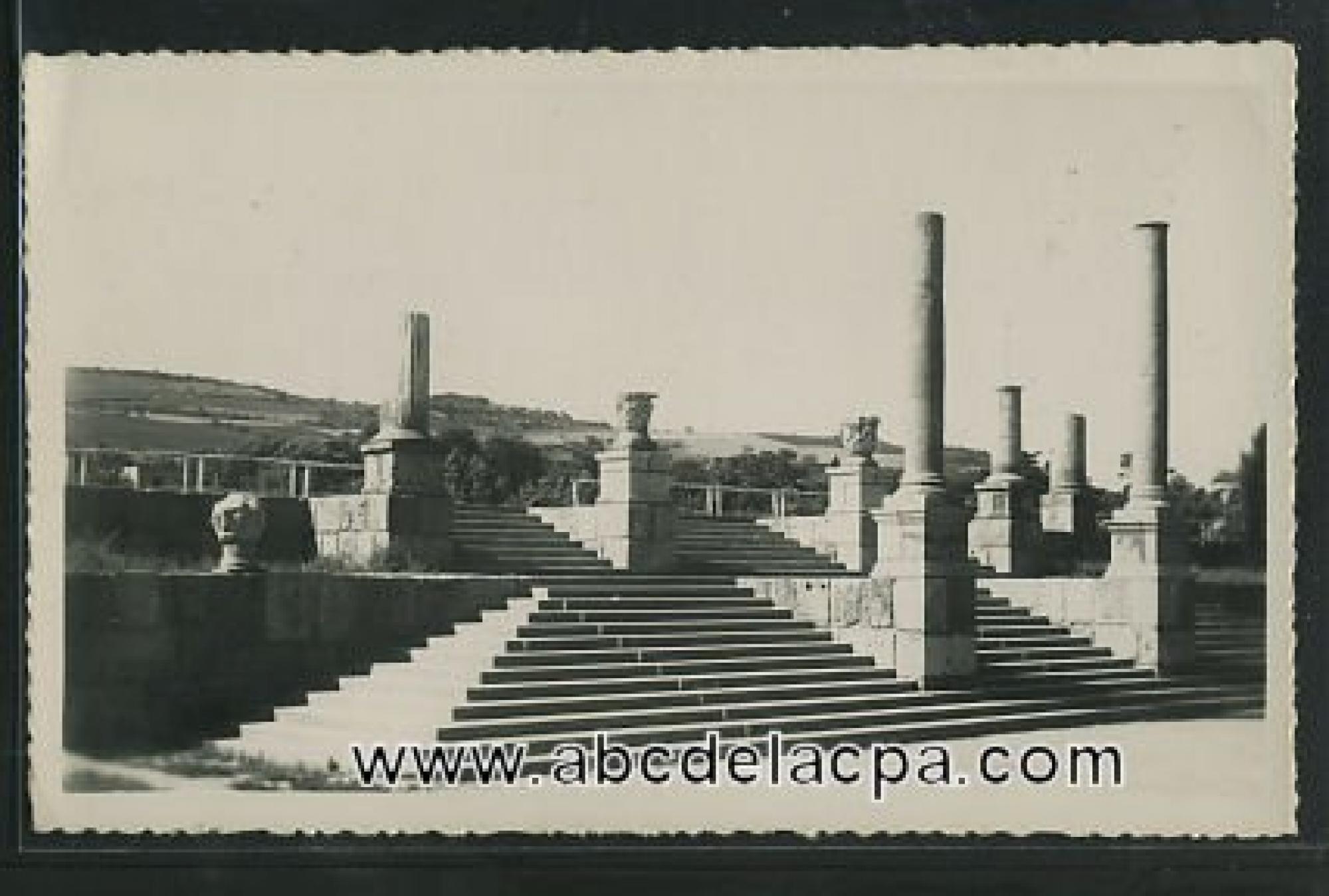 Cherchell  - l'entrée du stade