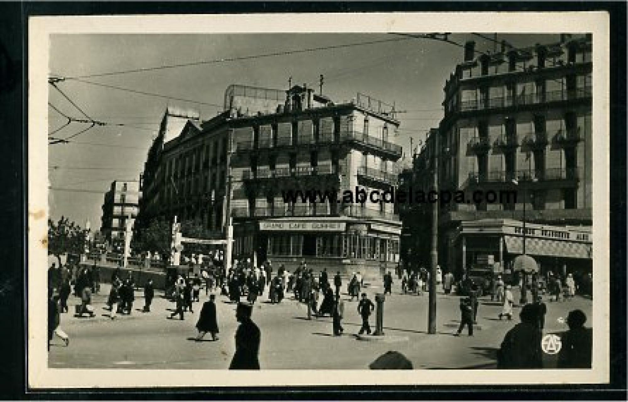 Constantine -      Rues  - la place de la brèche