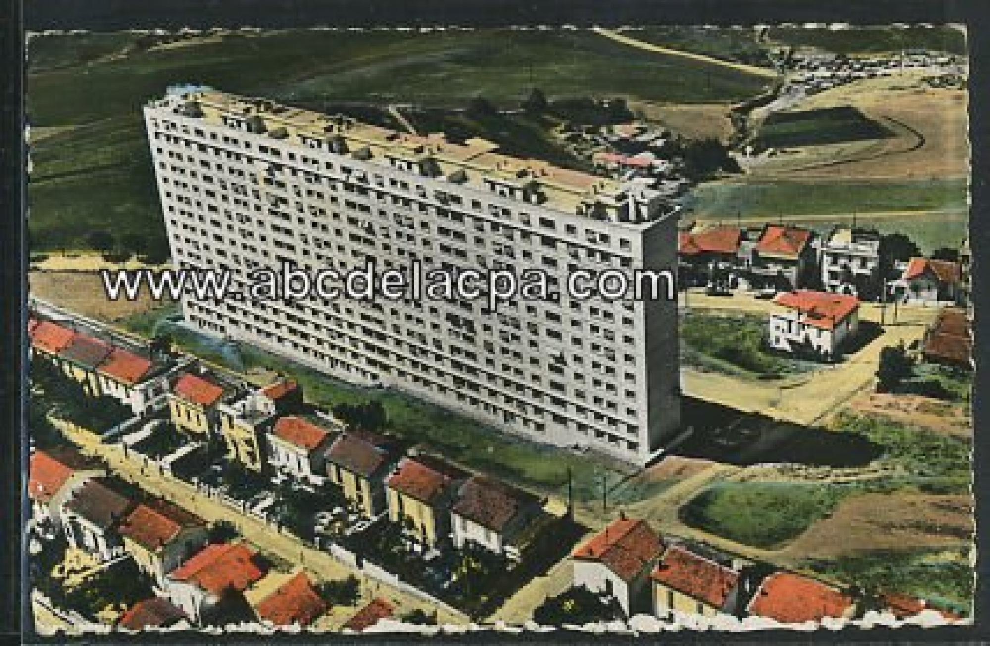 Constantine -      Bâtiments  - cité bel air