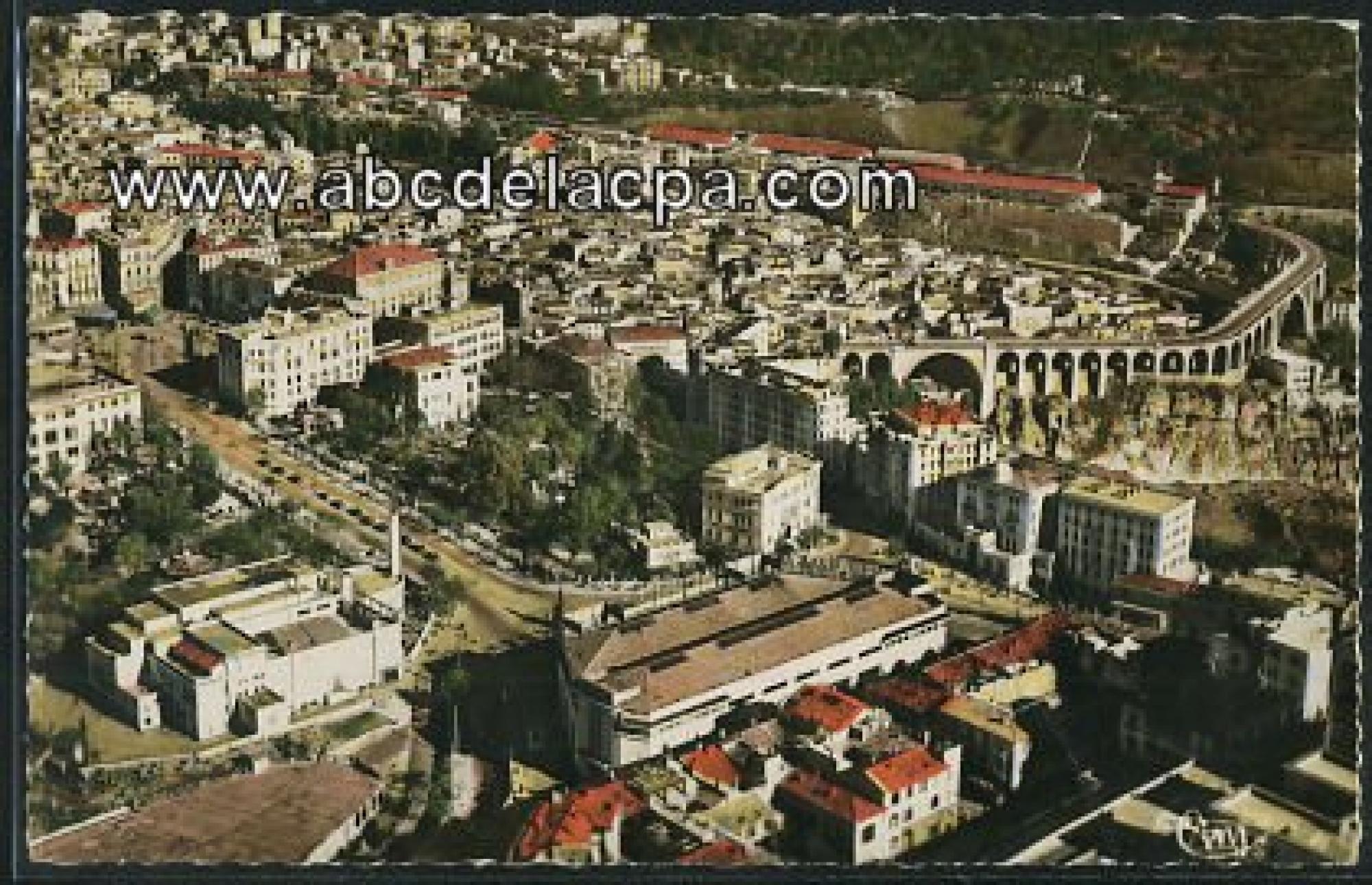 Constantine      - Vues générales  - vue aérienne sur pont sidi rached et avenue pierre liagré