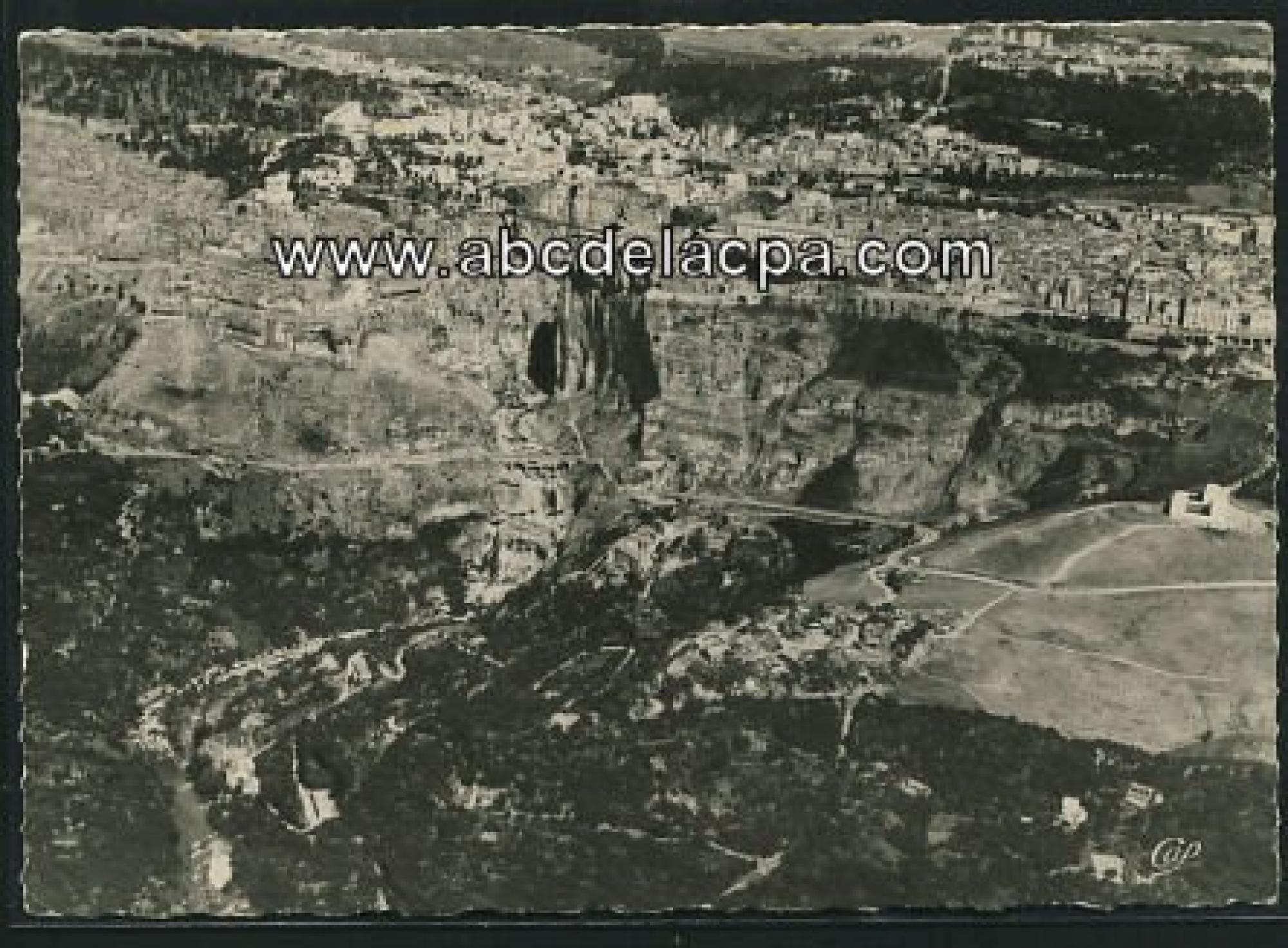 Constantine      - Vues générales  - vue aérienne