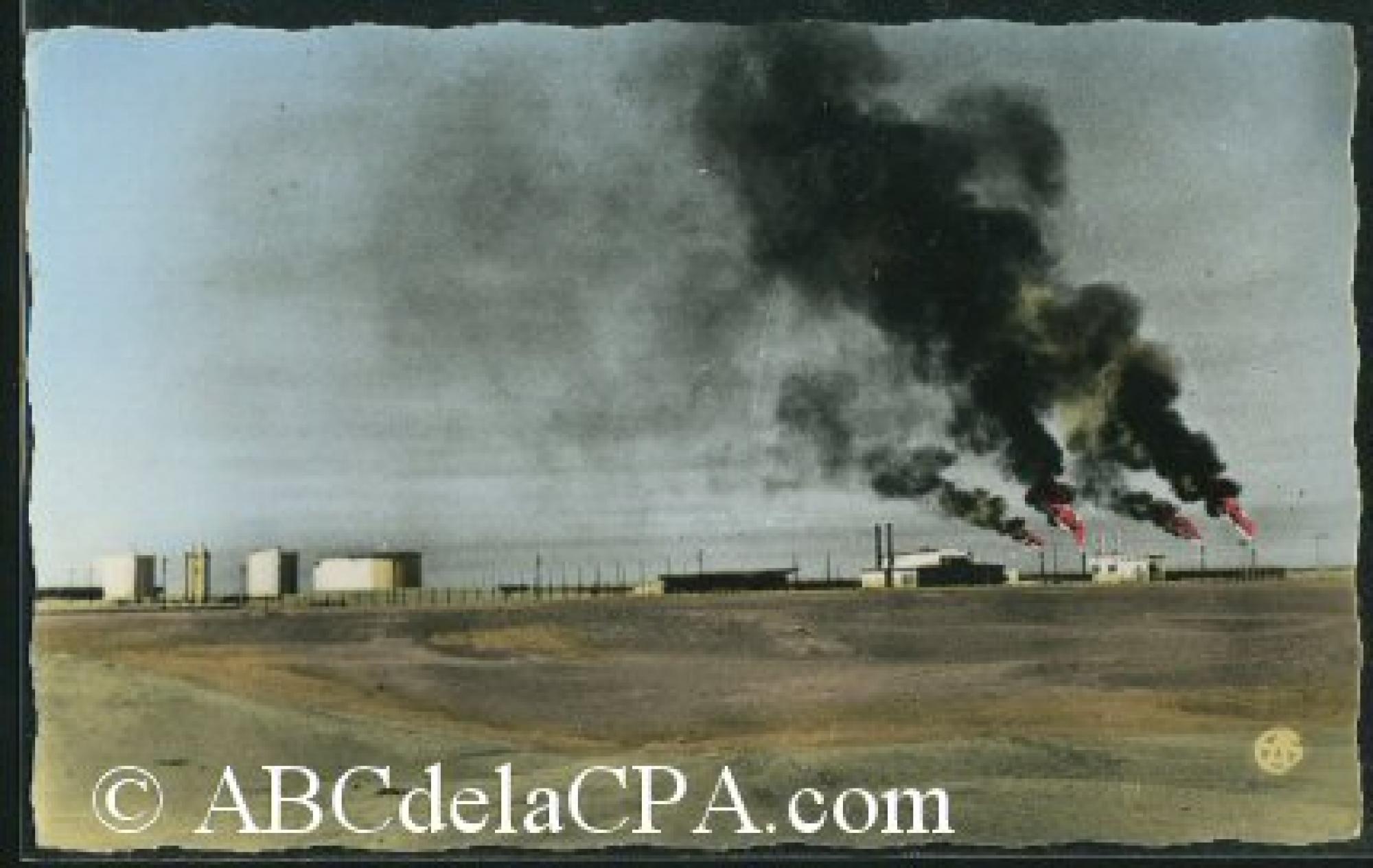 Hassi Messaoud  - le centre de production de la s.n. repal