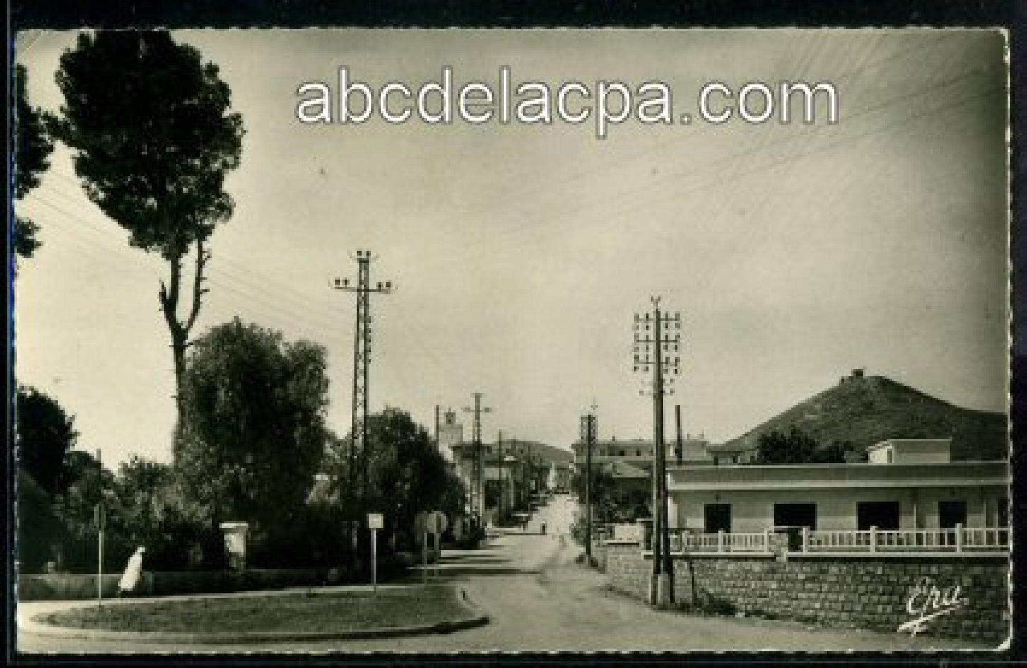 Marnia  - le square et le fortin