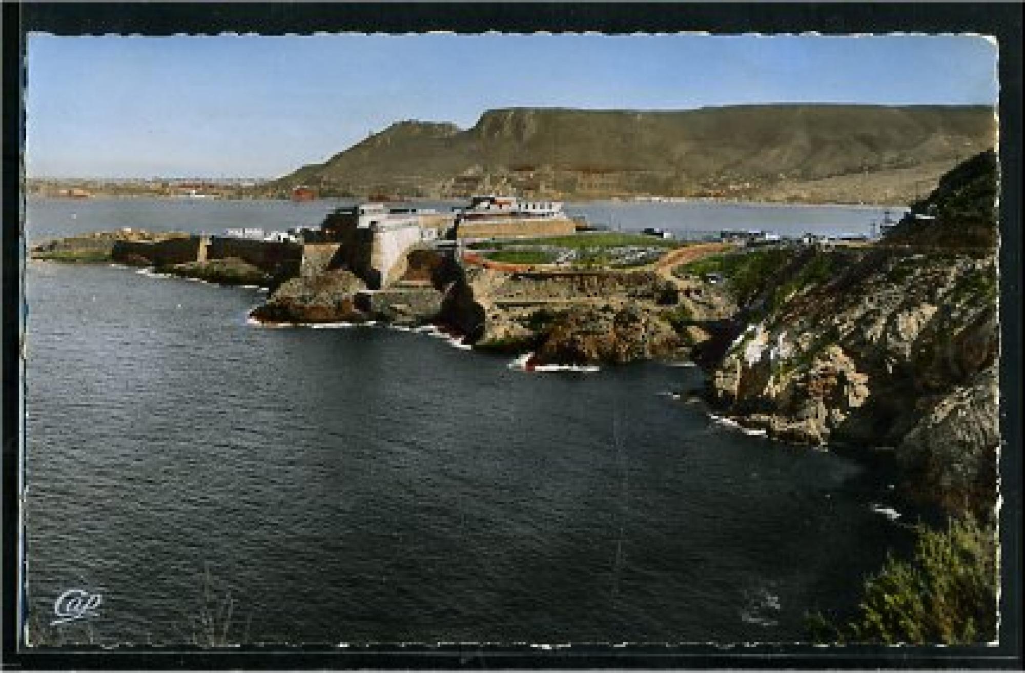 Mers el   Kébir  - le fort de mers el kébir - la baie et santa cruz