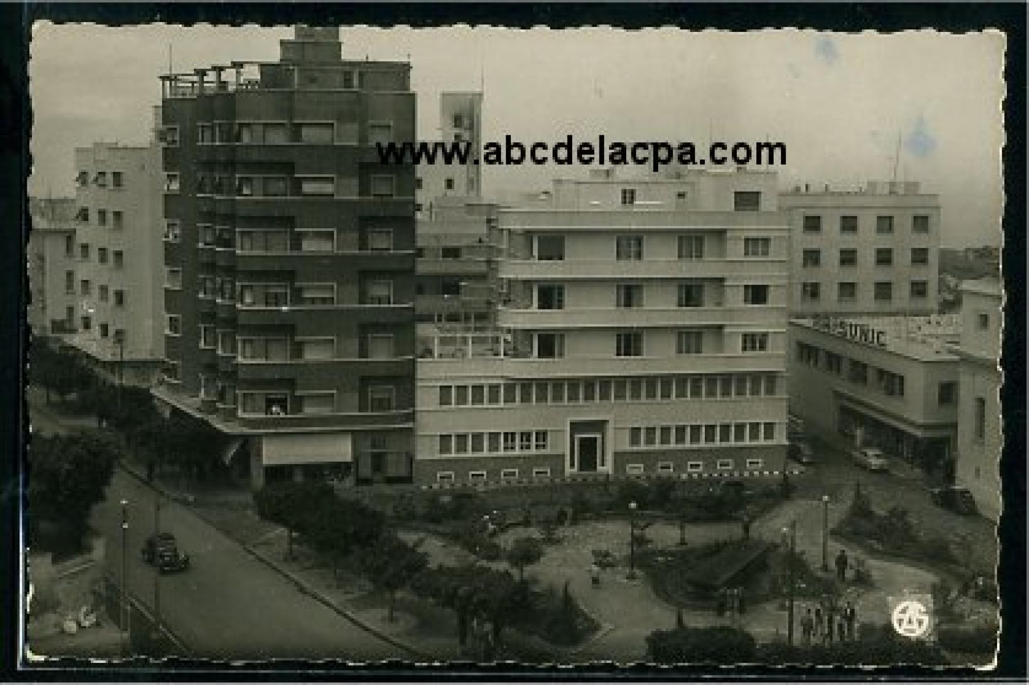 Mostaganem  - le square du docteur queyrat