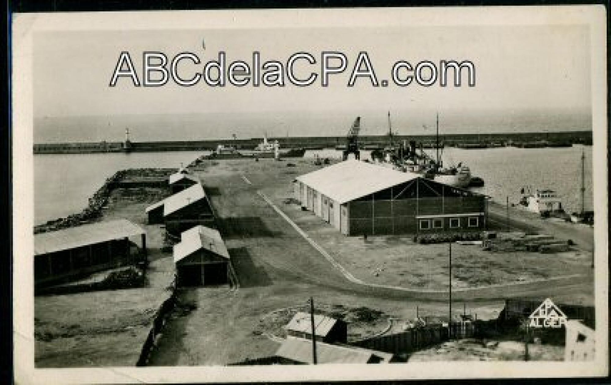 Mostaganem  - le port et les quais