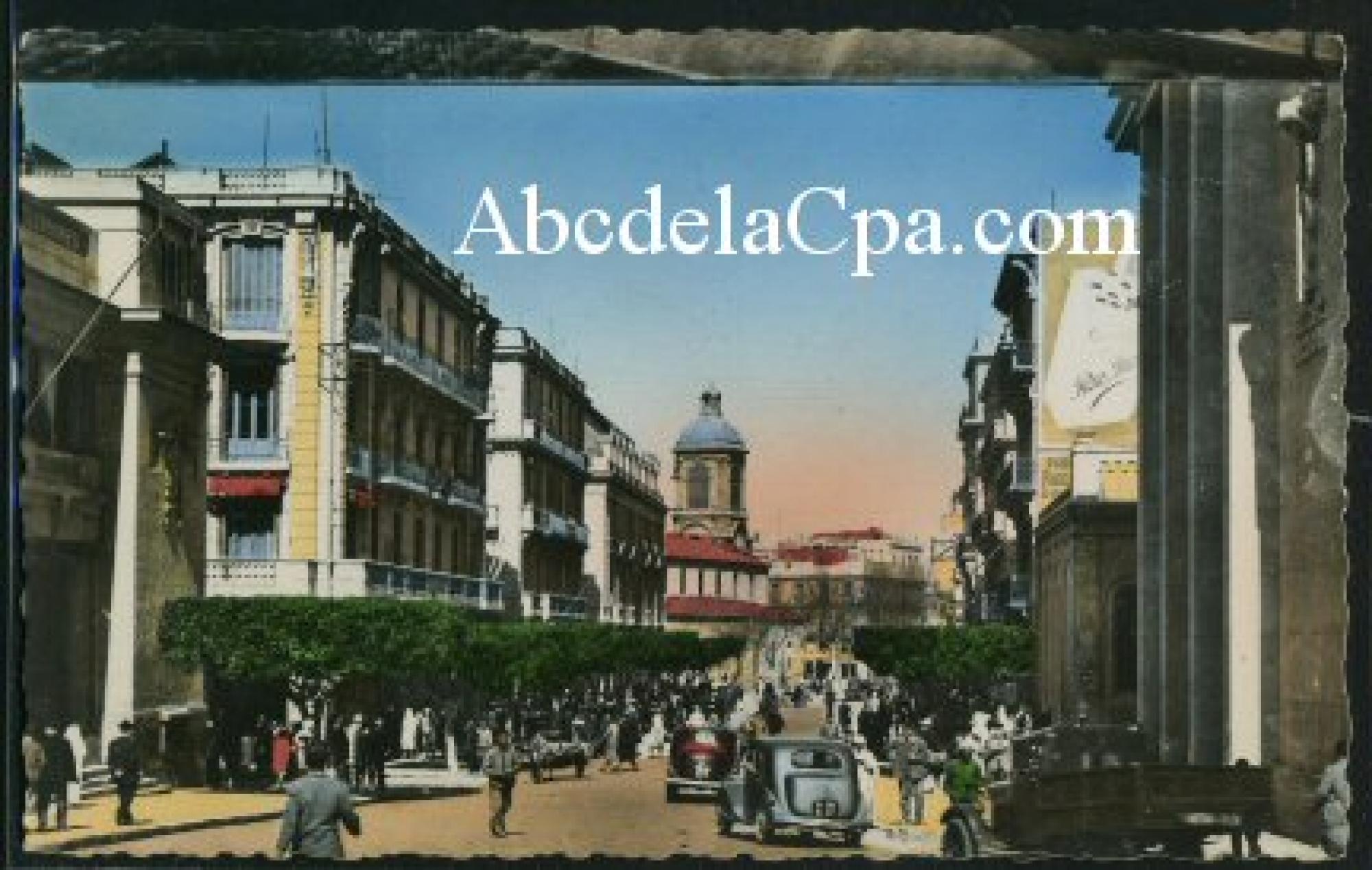 Mostaganem  - l'avenue du 1er de ligne