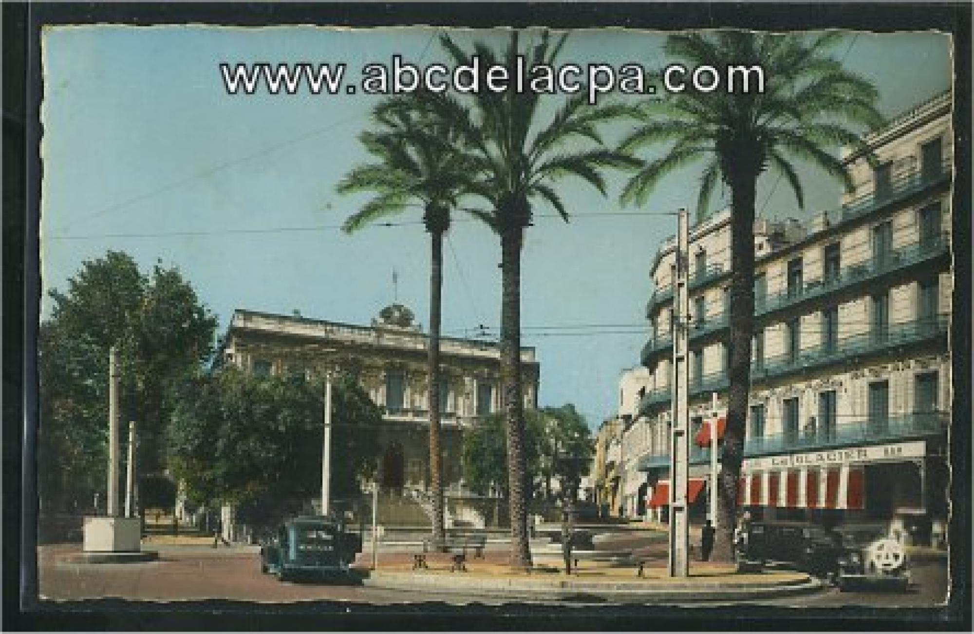 Oran - Rues  - la place kléber