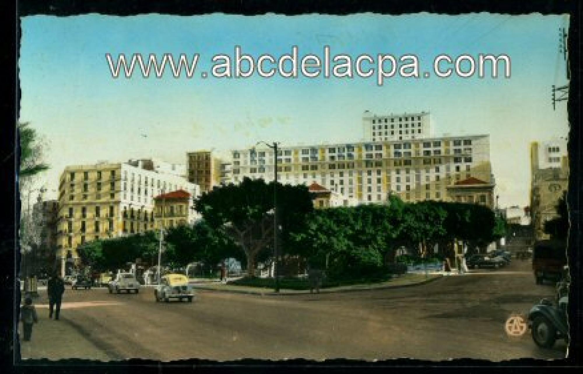 Oran - Rues  - le square gandolphe et la cité lescure