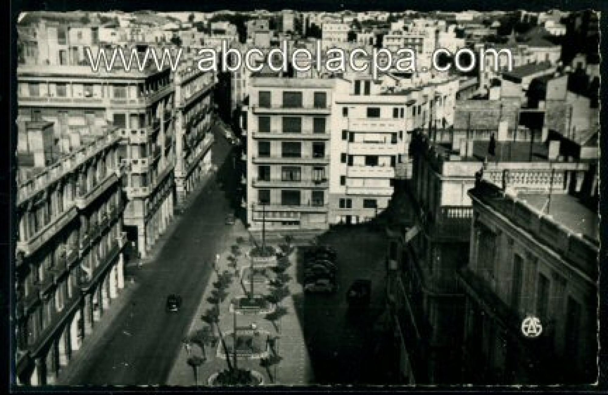 Oran - Rues  - la place des victoires et la rue général leclerc