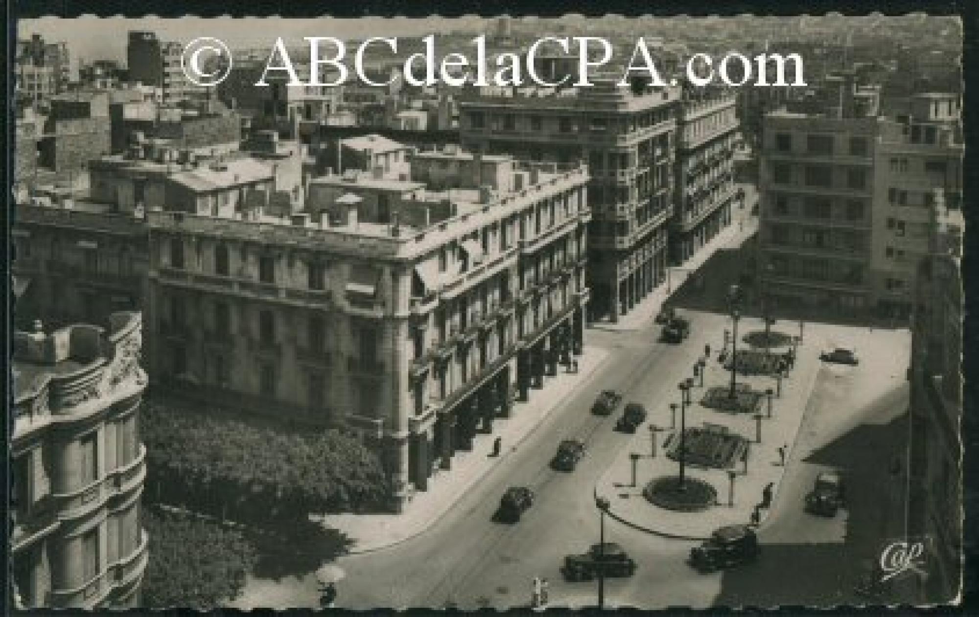 Oran - Rues  - la place des victoires