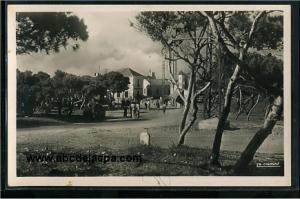 Port aux   Poules  - la sortie de la gare