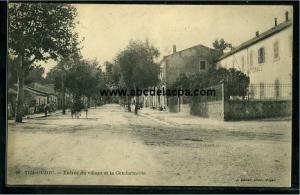Tizi Ouzou  - entrée du village et la gendarmerie