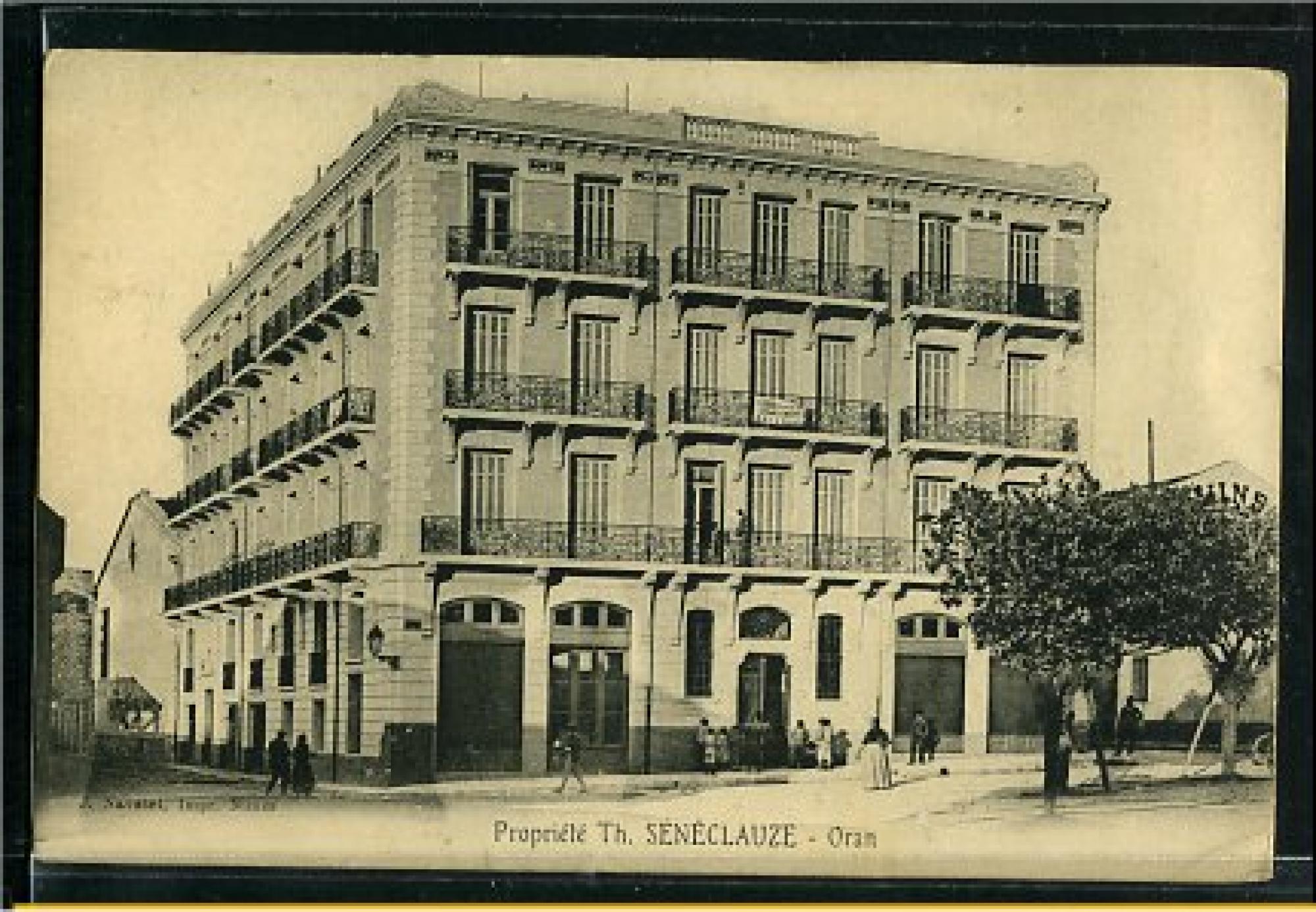 Oran -      Bâtiments  - propriété th.Â sénéclauze