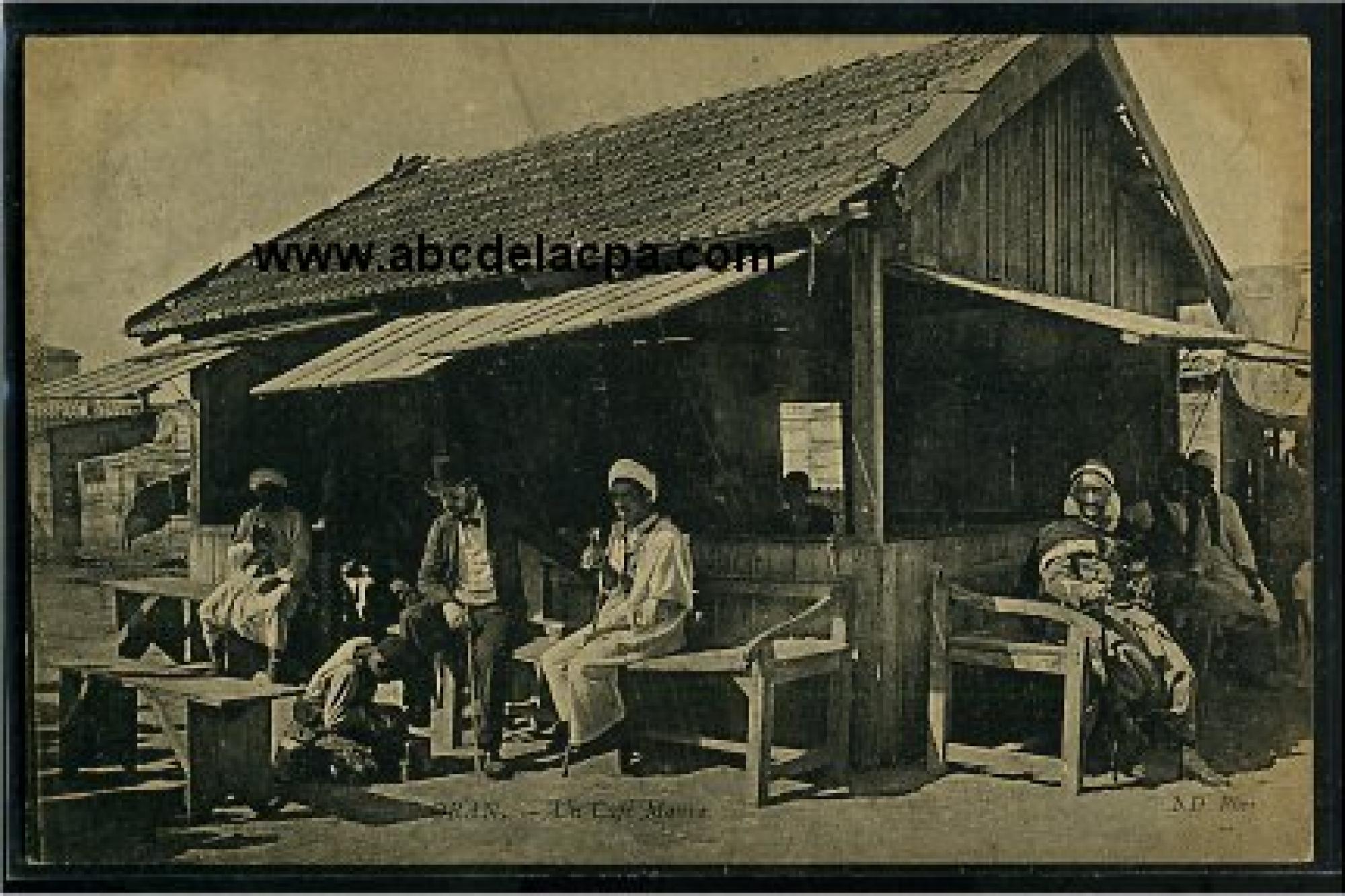 Oran -      Bâtiments  - un café maure