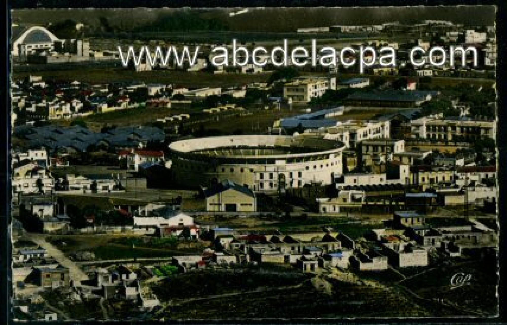 Oran - Vue      générale  - vue générale sur les arènes