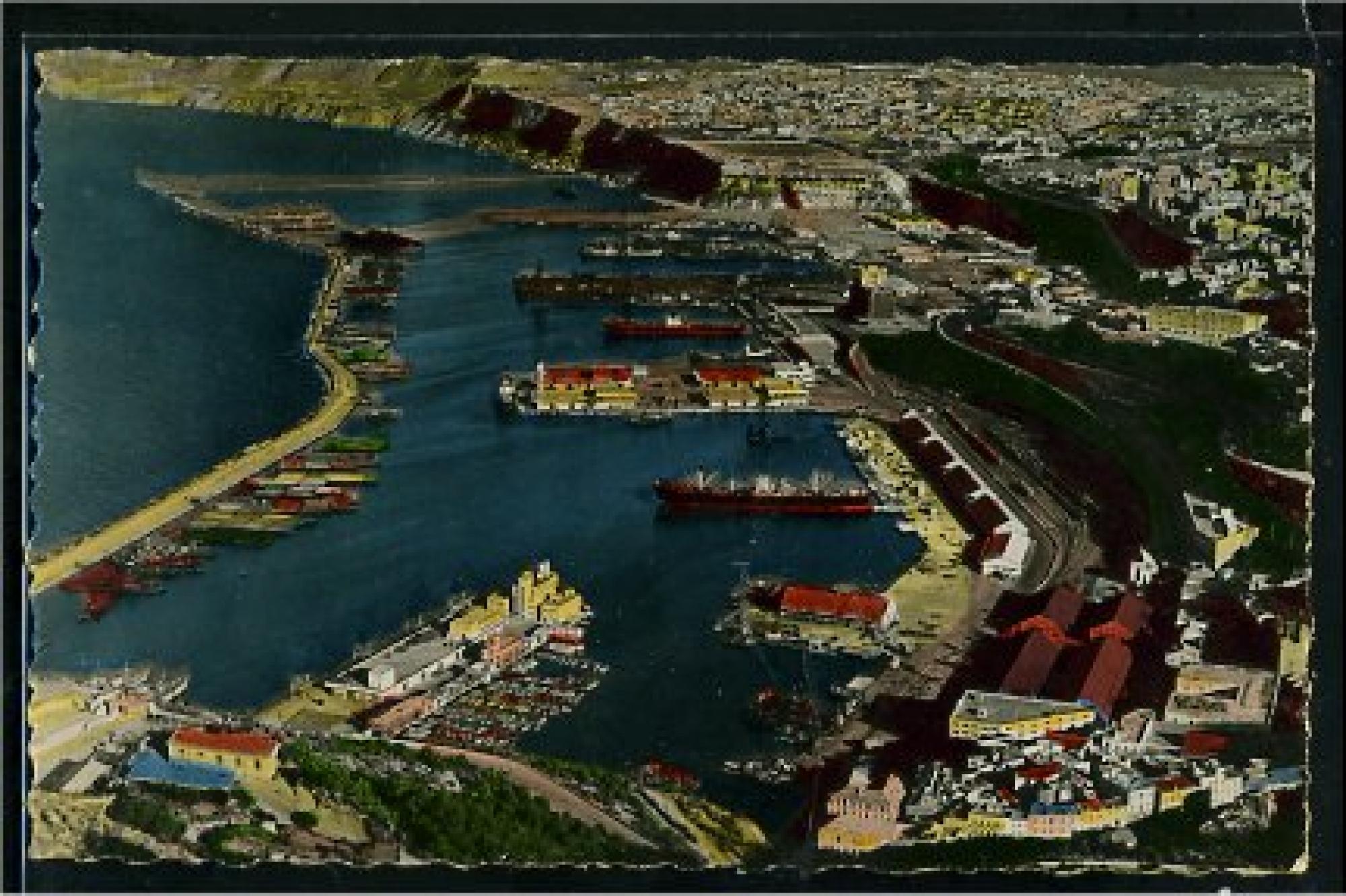 Oran - Le port  - vue générale du port