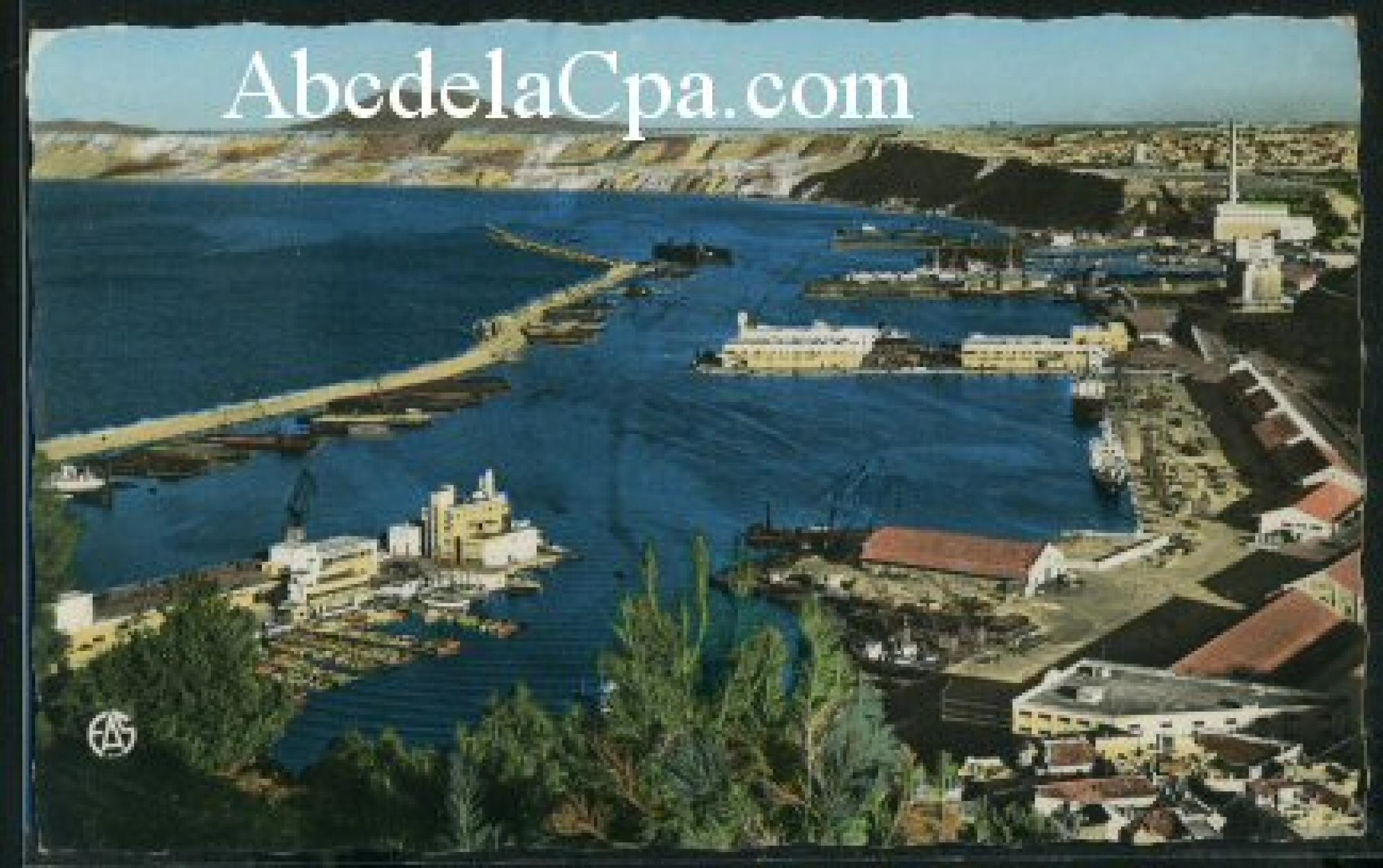 Oran - Le port  - vue générale du port