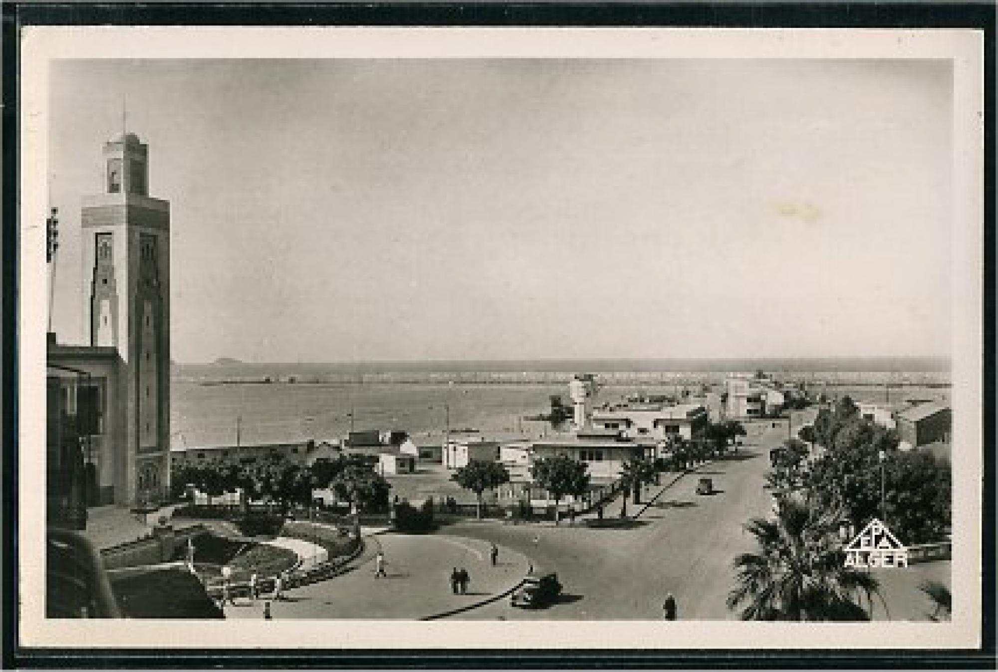 Philippeville   (Skikda)  - le port et les quais