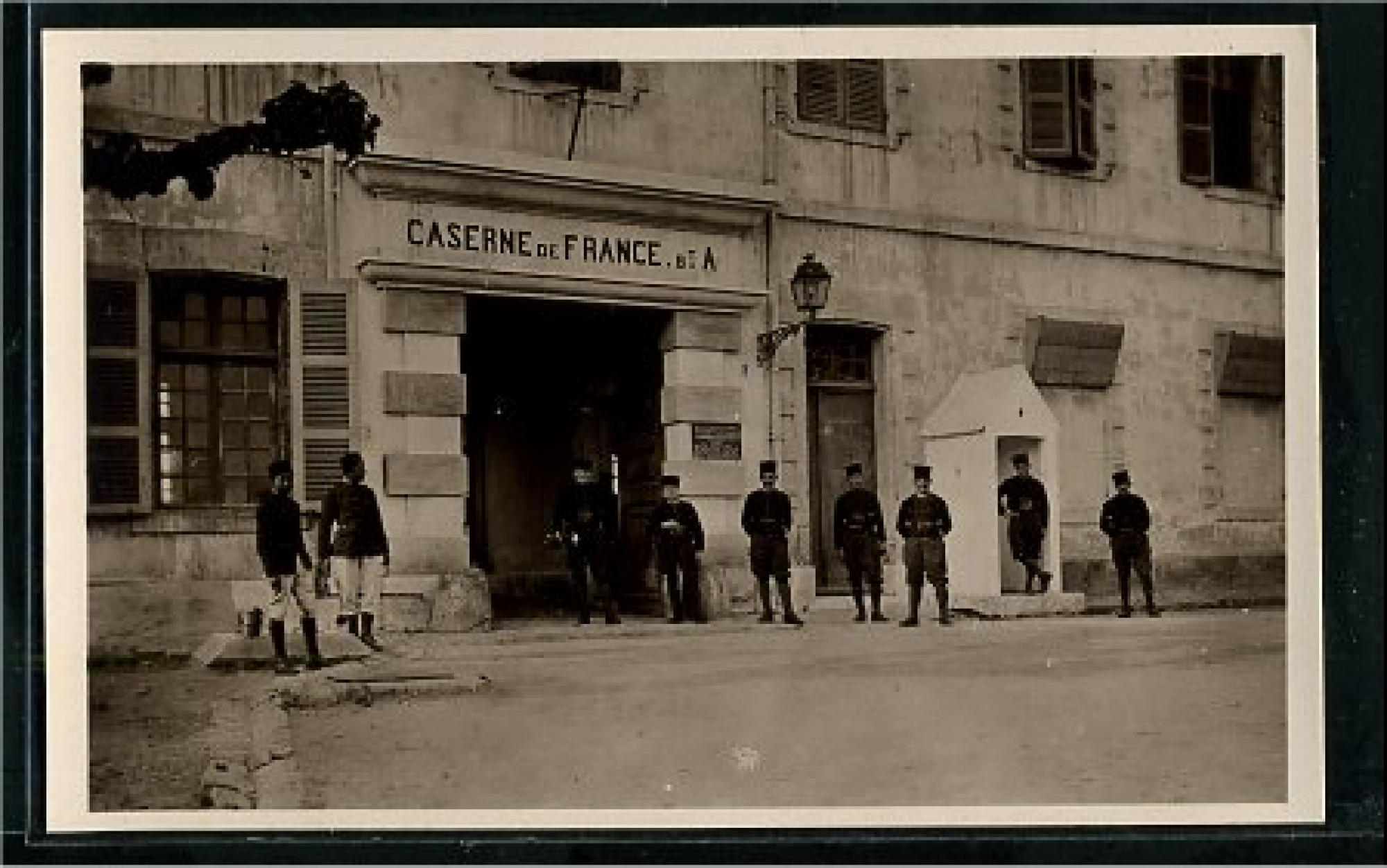 Philippeville   (Skikda)  - caserne de france