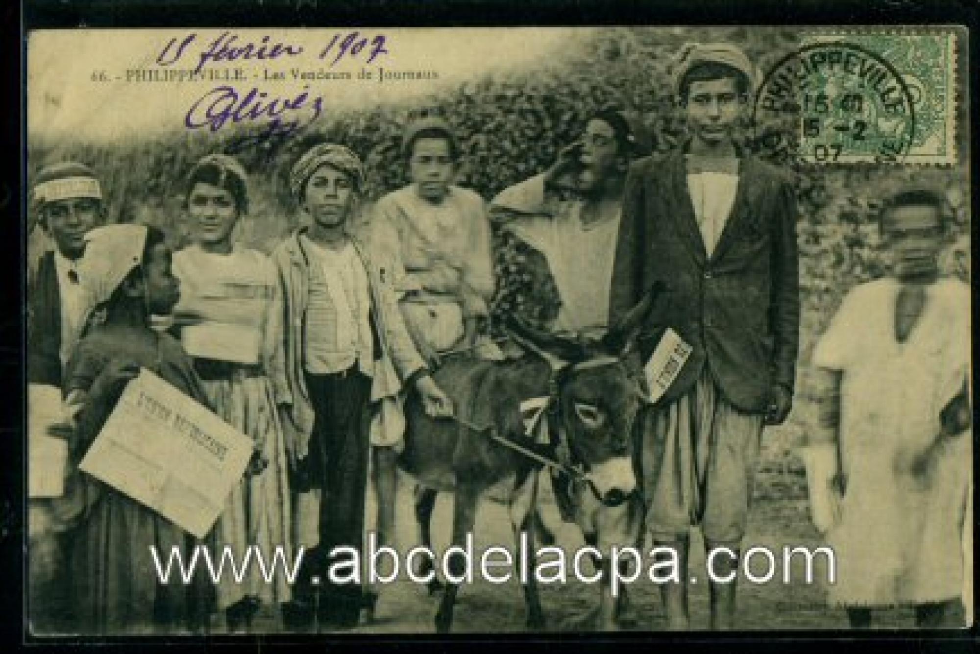 Philippeville   (Skikda)  - les vendeurs de journaux