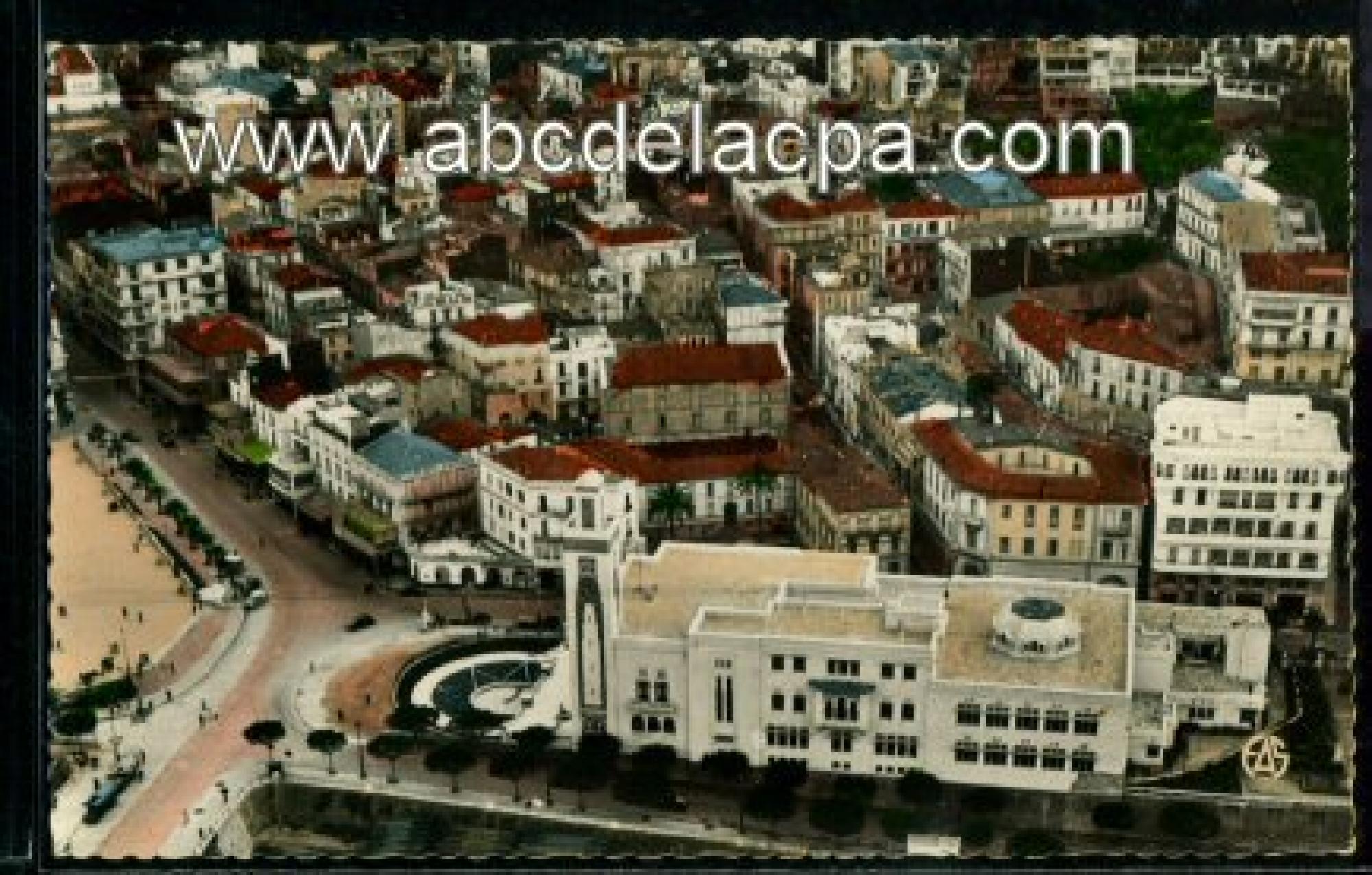 Philippeville   (Skikda)  - vuenpanoramique du centre