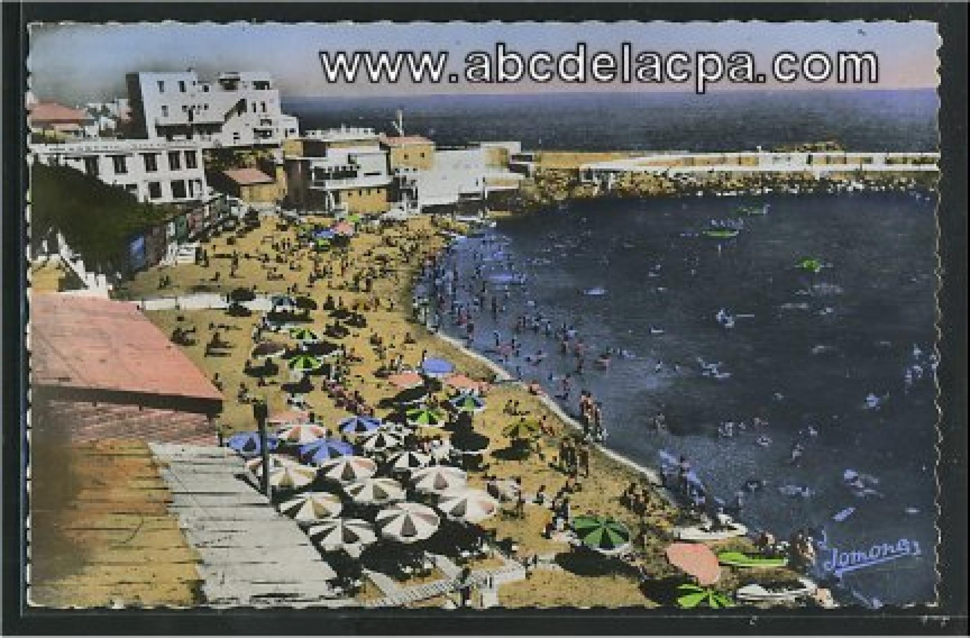 Pointe Pescade  - le petit port et la plage