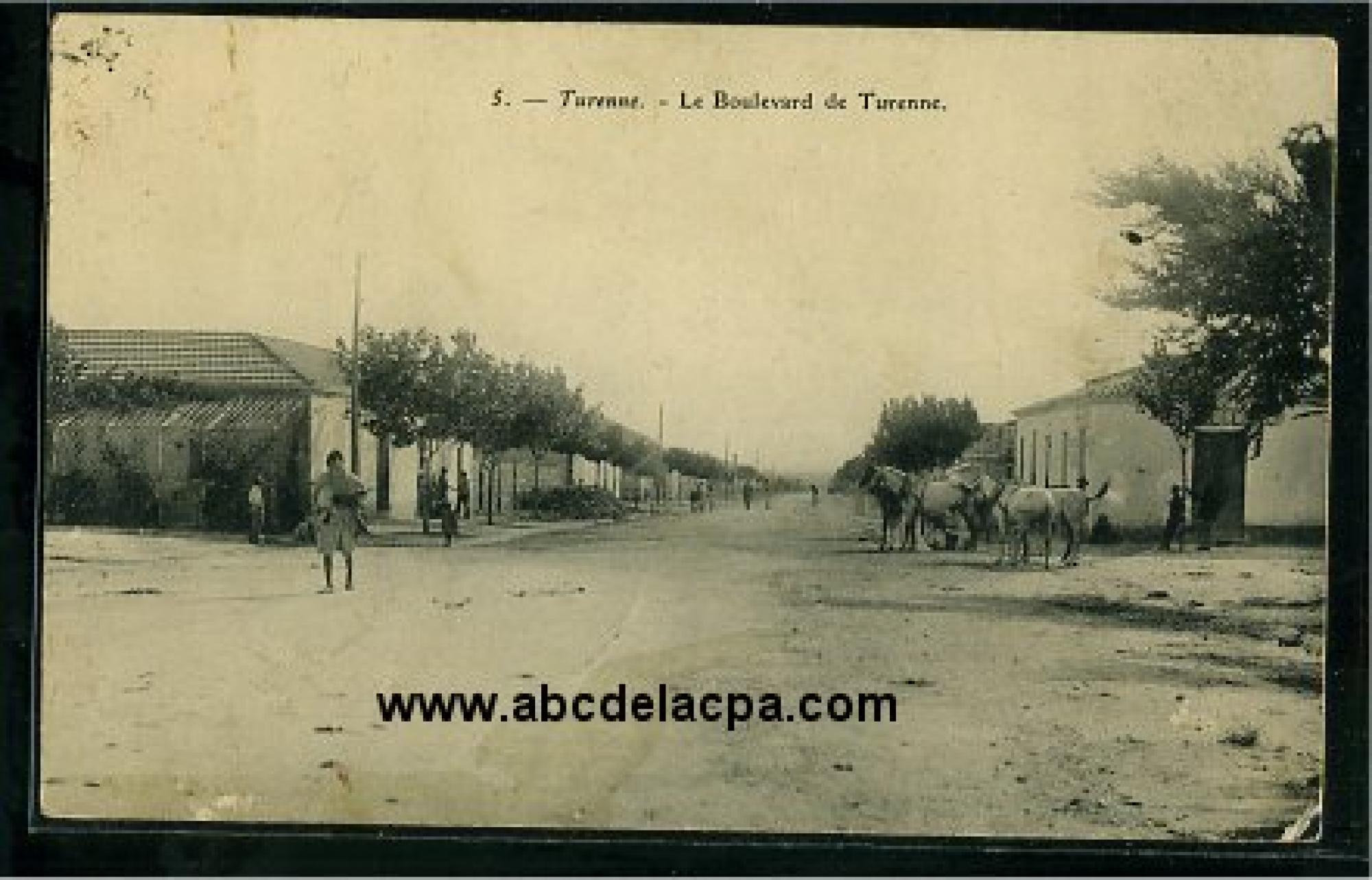 Sebra (Turenne)  - le boulevard de turenne