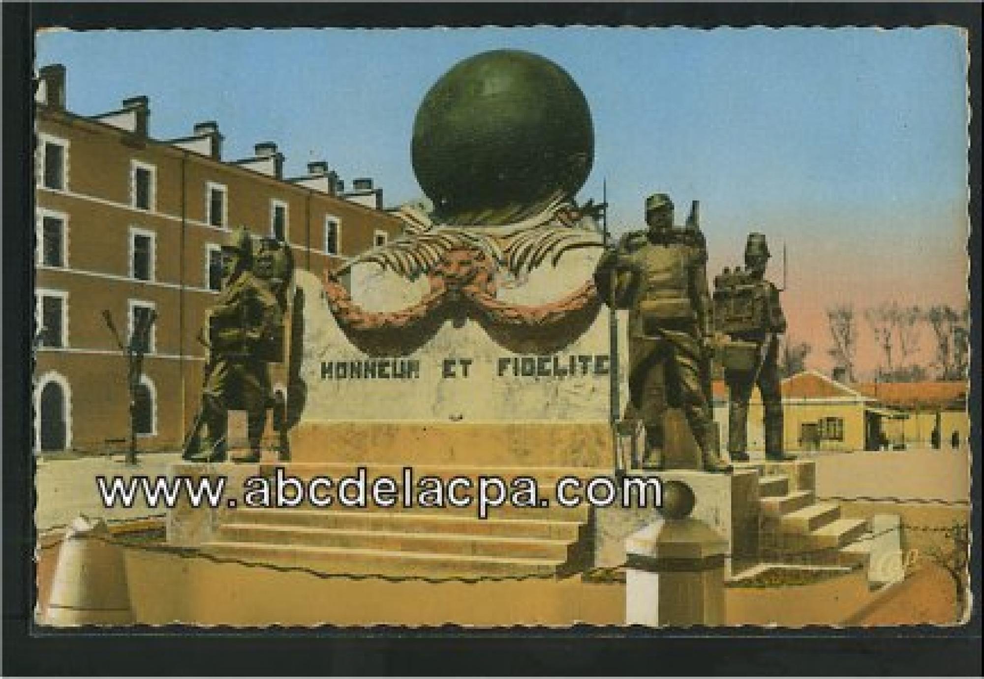 Sidi Bel Abbes  - monument aux morts de la légion