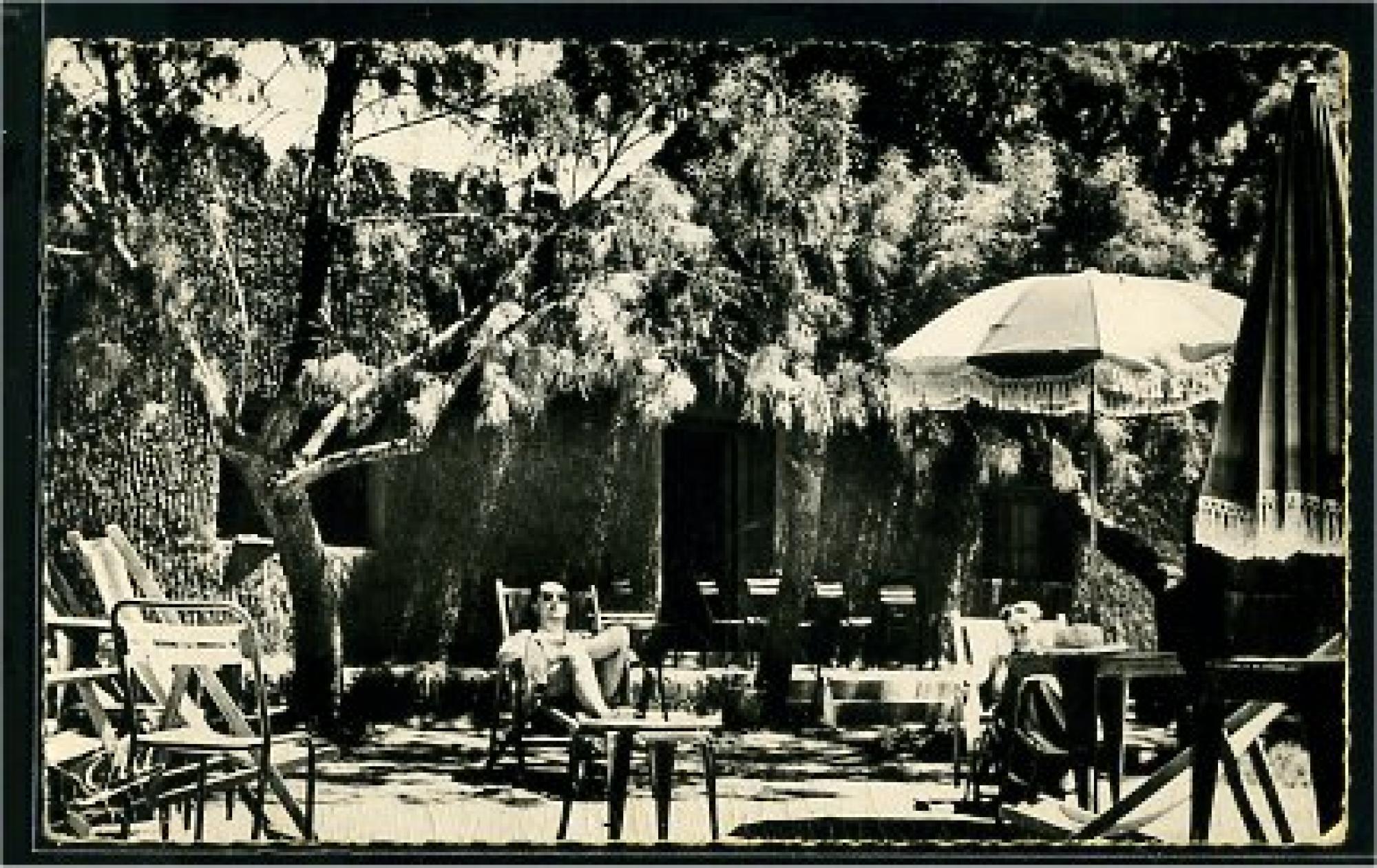 Tamanrasset  - terrasse de l'hôtel amenoukal