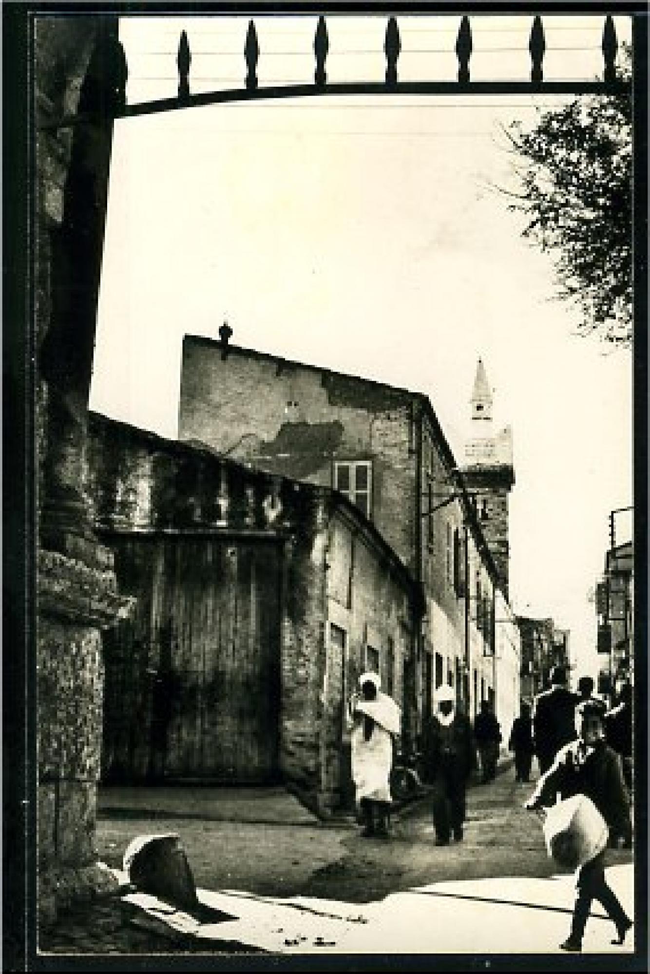 Tebessa  - entrée de la ville arabe