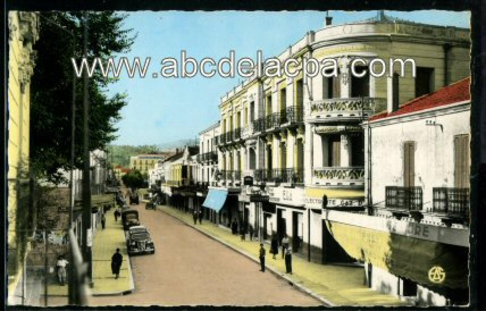 Tiaret  - la rue bugeaud