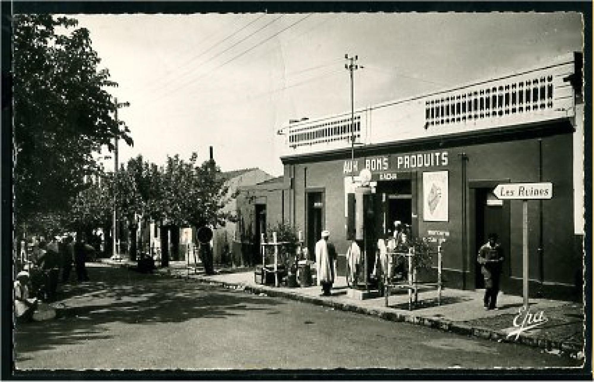 Tigzirt  - avenue des ruines romaines