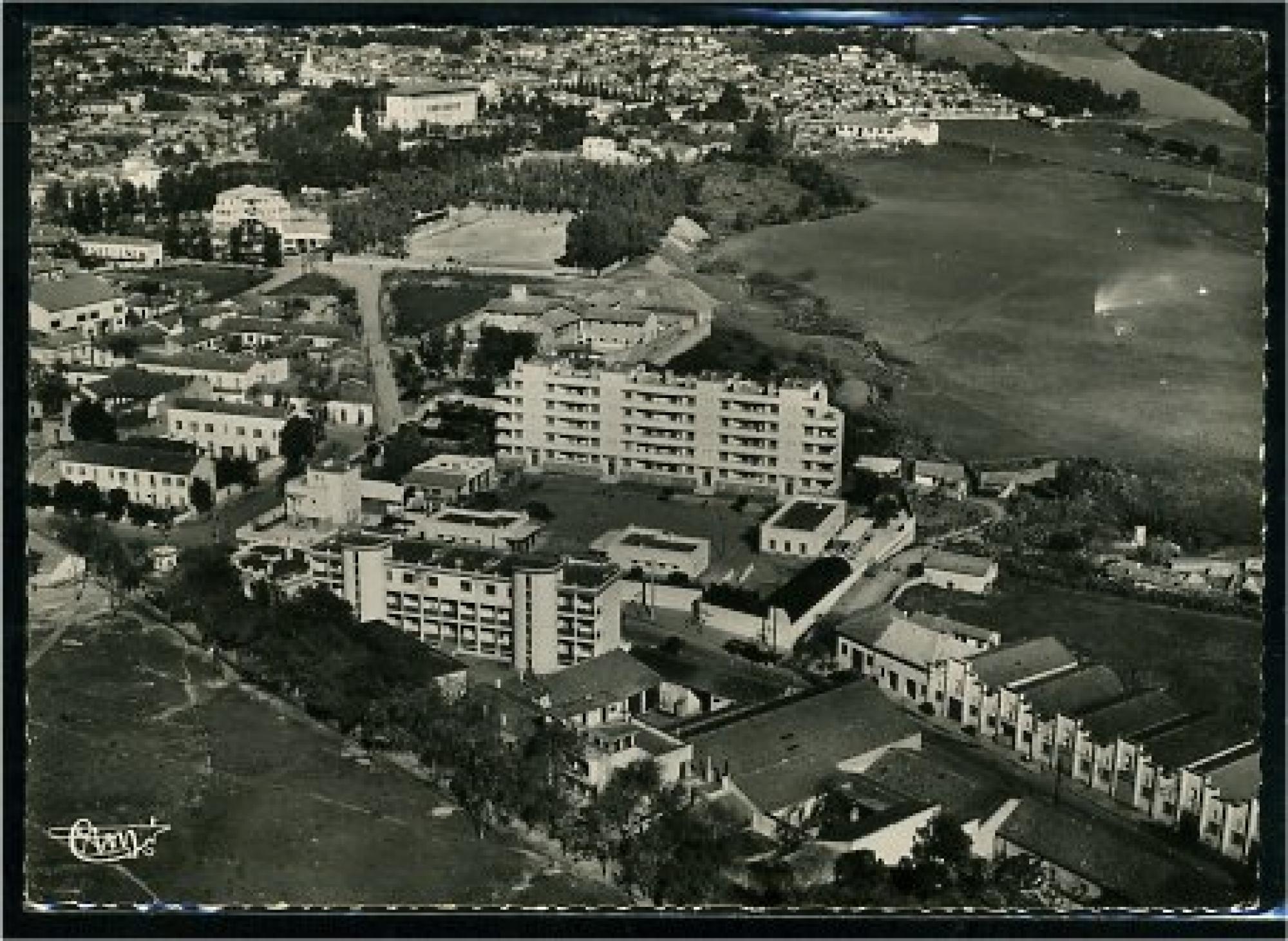 Tizi Ouzou  - vue panoramique aérienne