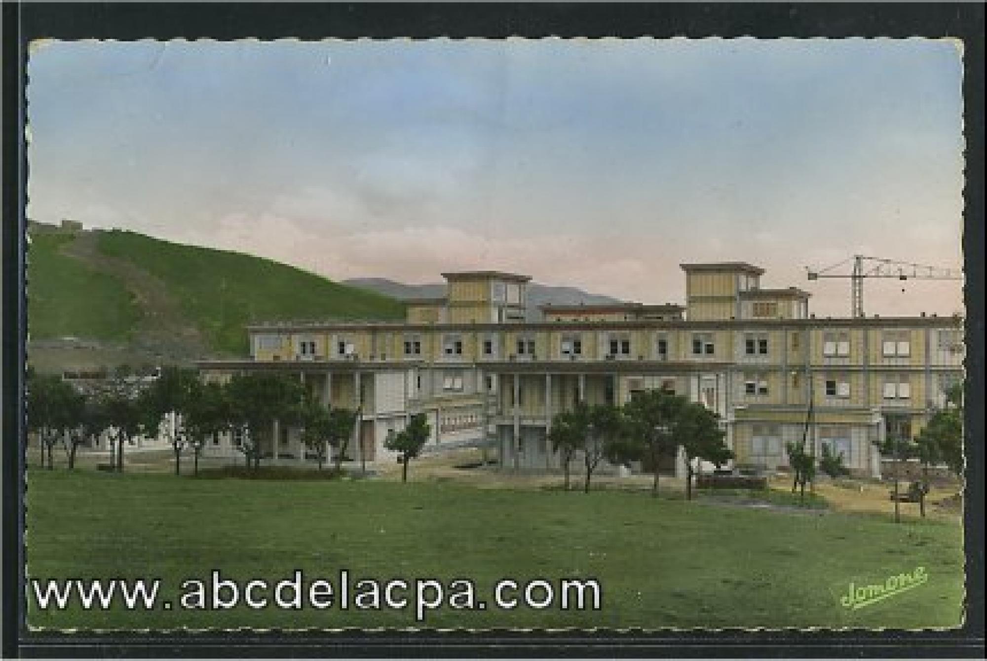 Tizi Ouzou  - l'hôpital naeglen