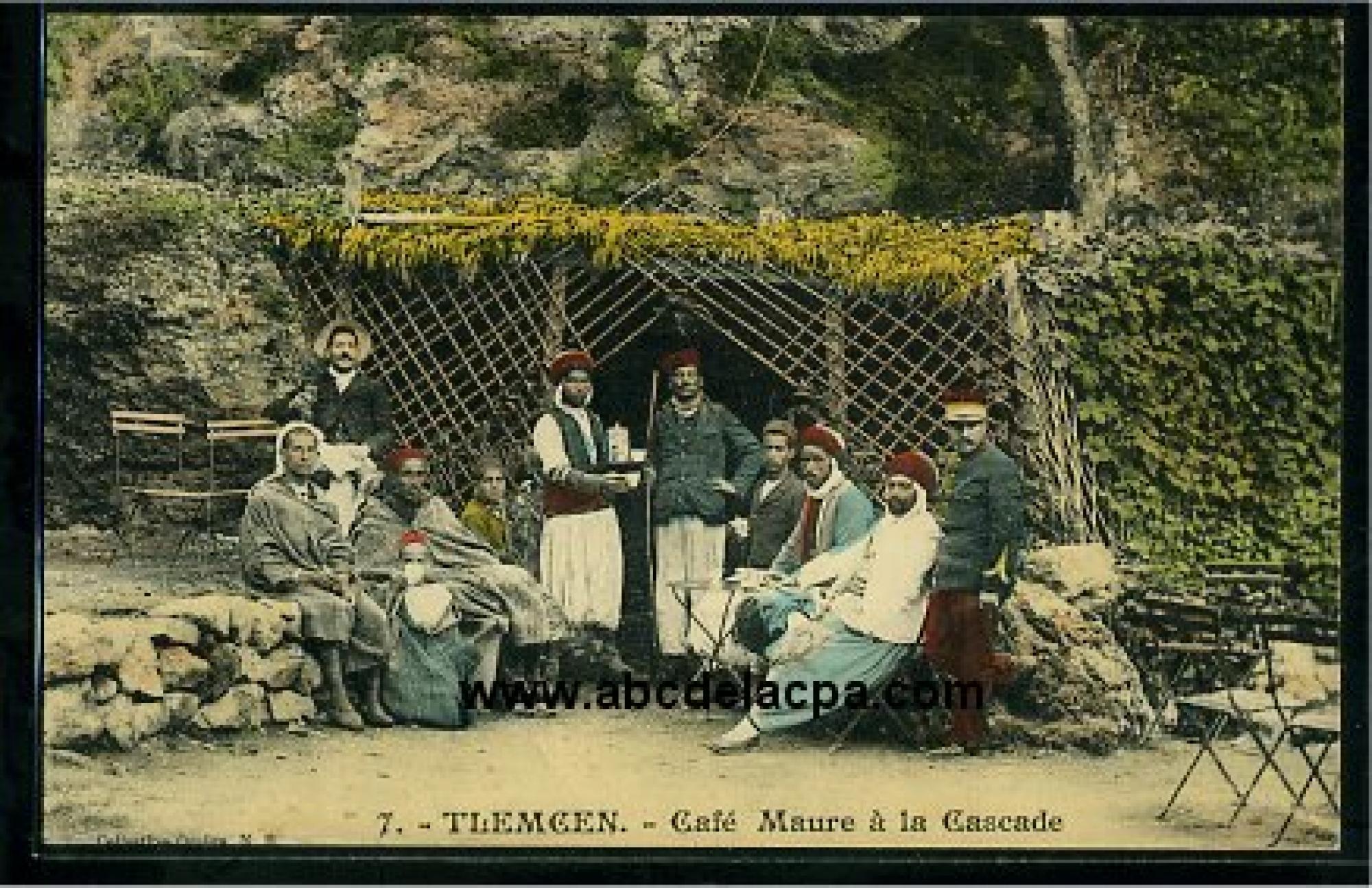 Tlemcen  - café maure à la cascade