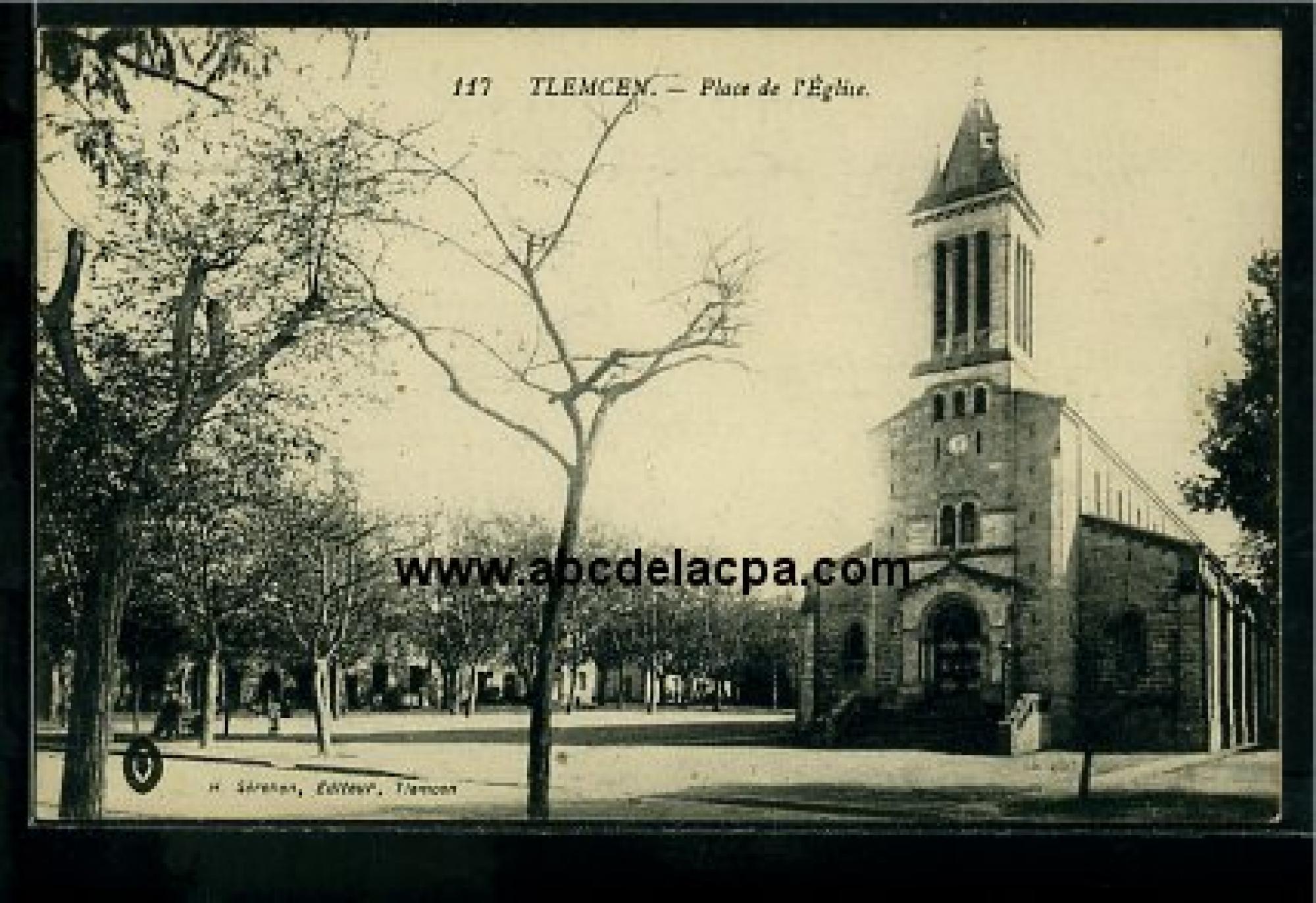 Tlemcen  - place de l'église
