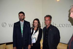 Exposition de photos sur la minorité musulmane en Autriche, par les photographes  Belahouel Moulay Ahmed (Algérie) et Christian Wachter (Autriche) en présence de son excellence Mme Aloisa Wörgetter, ambassadeur d\'autriche à Alger