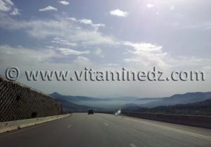 autoroute est ouest Lakhdaria algerie tunnel photo 2013