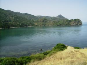 La plage rouge sauvage Paysages