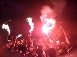 Communion d'un peuple avec son equipe nationale évenements sportifs