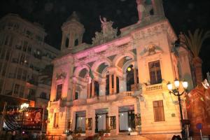 Au clair de la nuit Villes